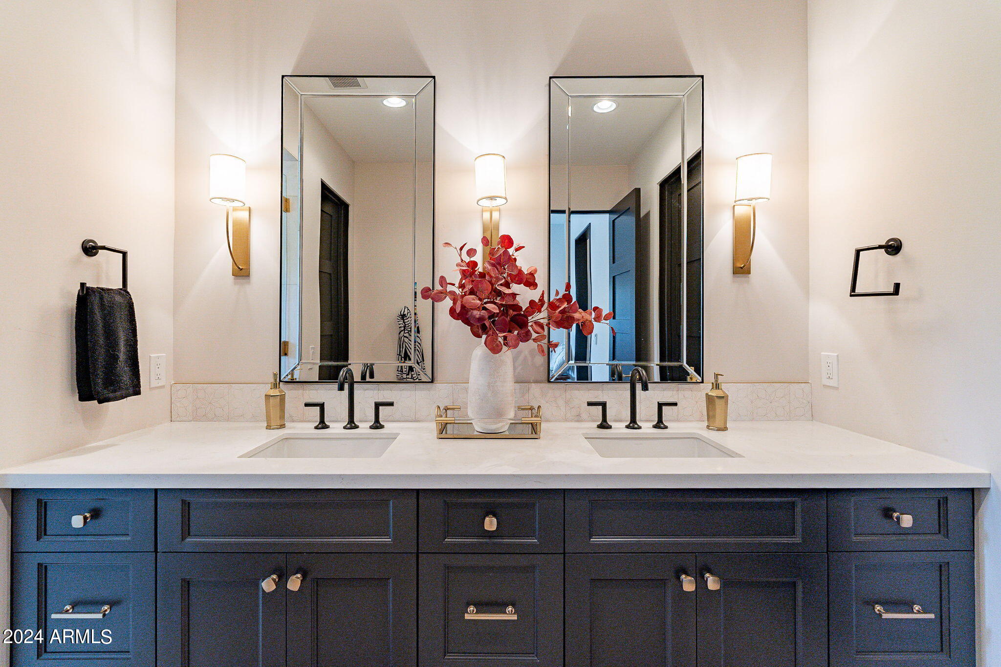 CAVALLO ESTATES - Residential