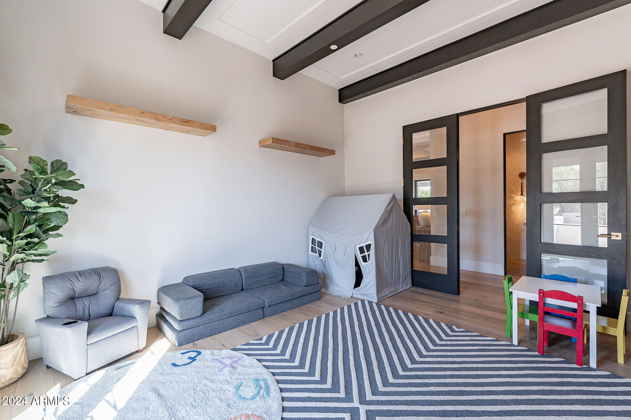 CAVALLO ESTATES - Residential