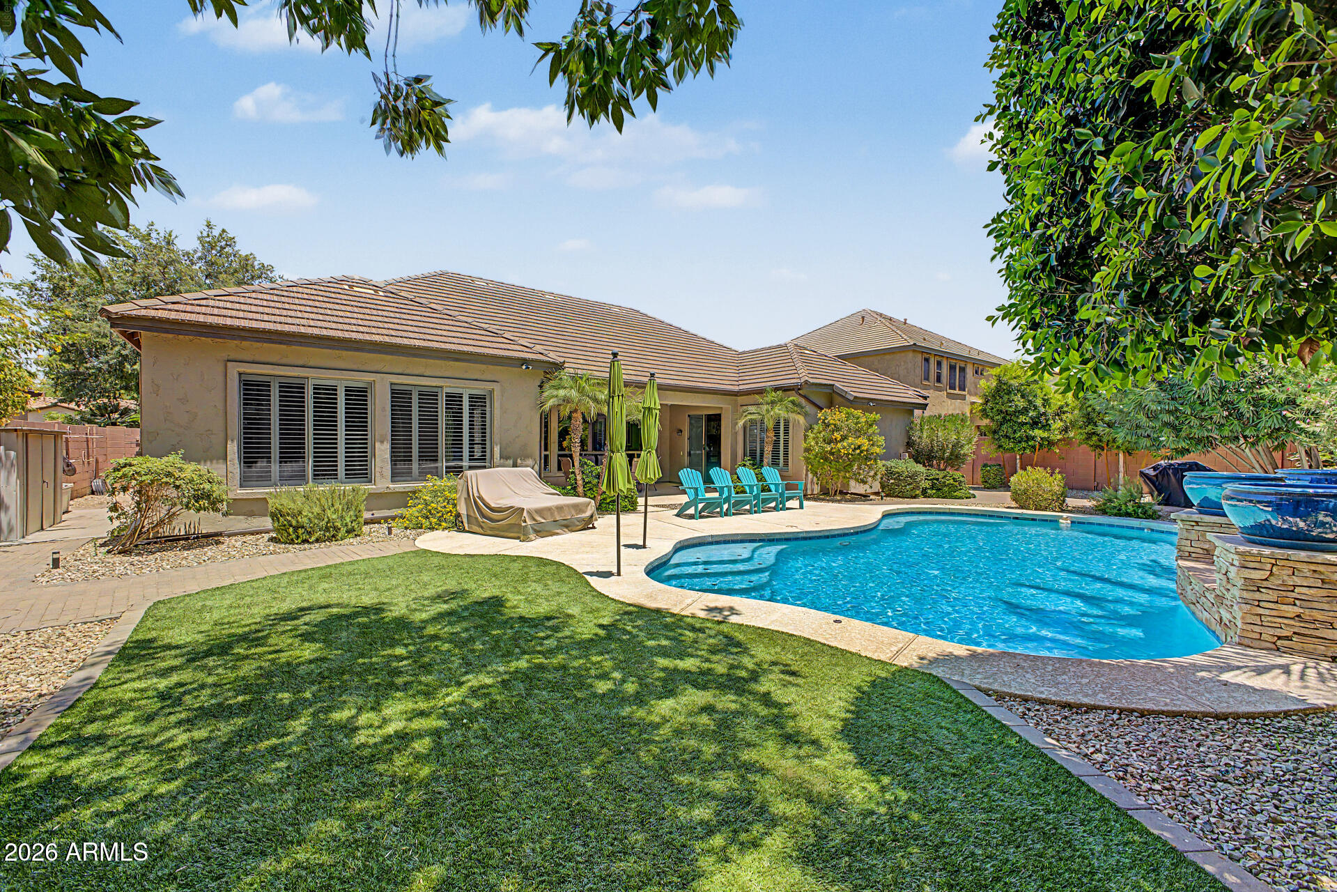 ARIZONA COUNTRY - Residential