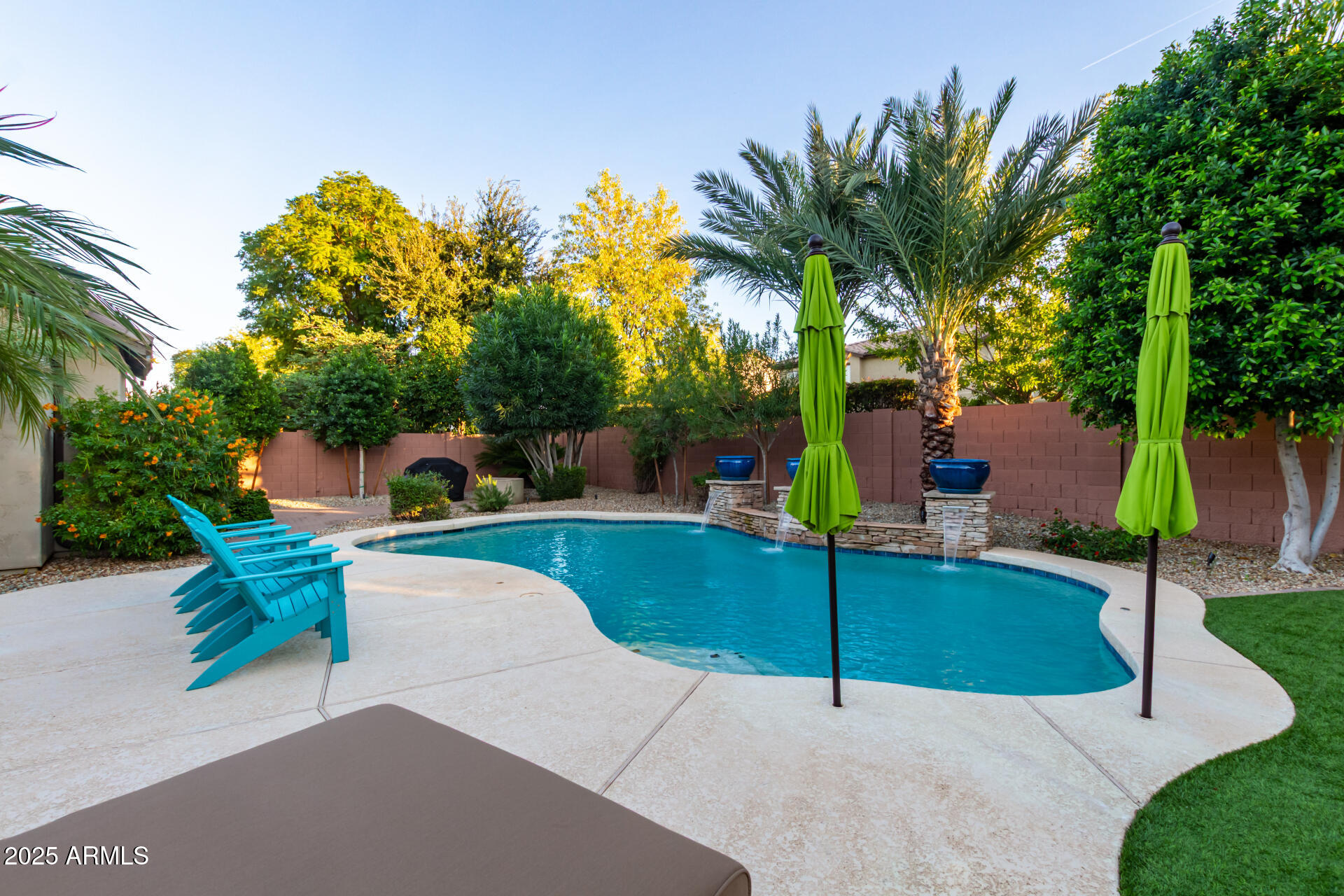 ARIZONA COUNTRY - Residential