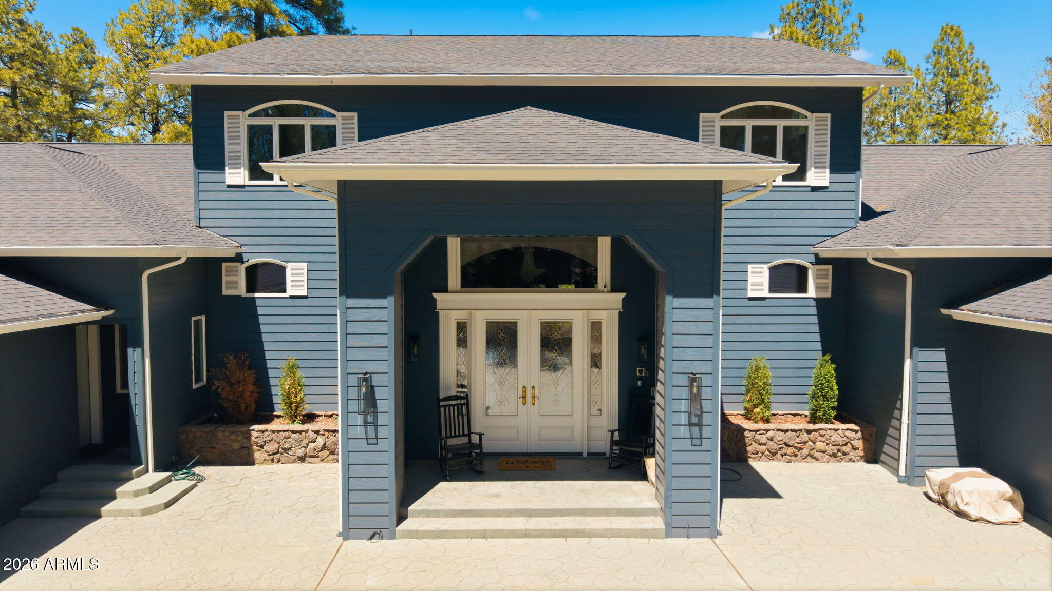 PINEWOOD 12 - Residential