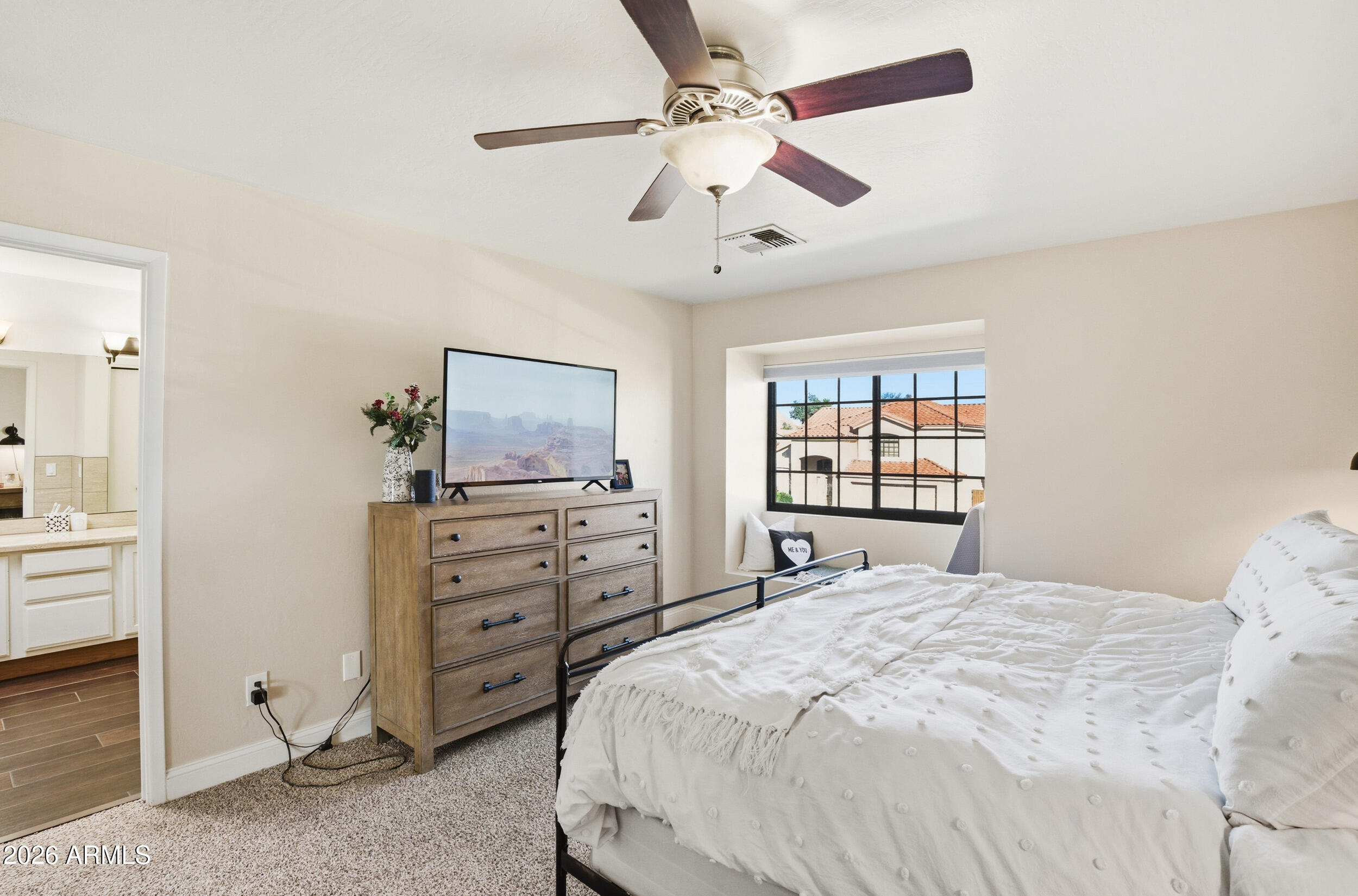 ESQUIRE VILLAGE AMD - Residential