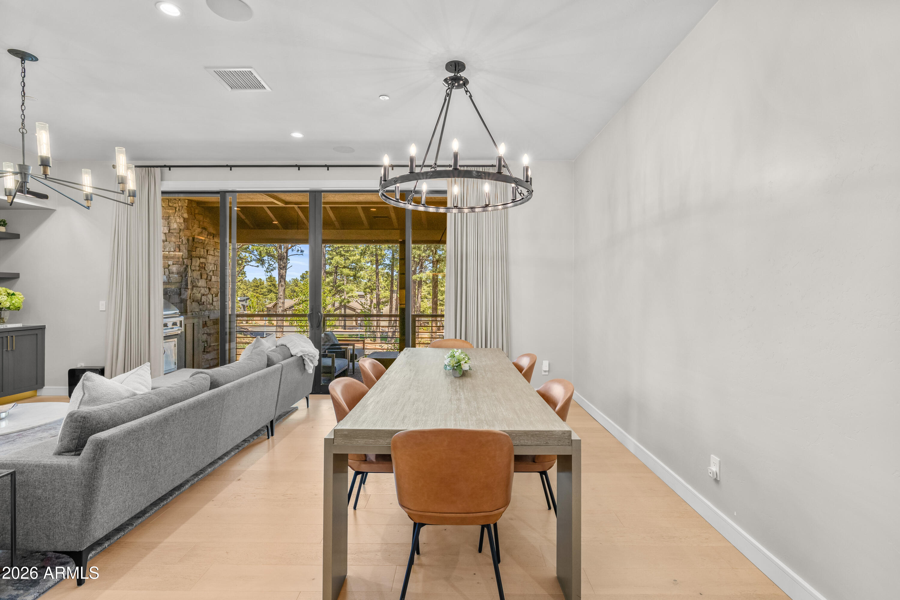 MOUNTAIN VISTA CONDOMINIUMS AT PINE CANYON - Residential