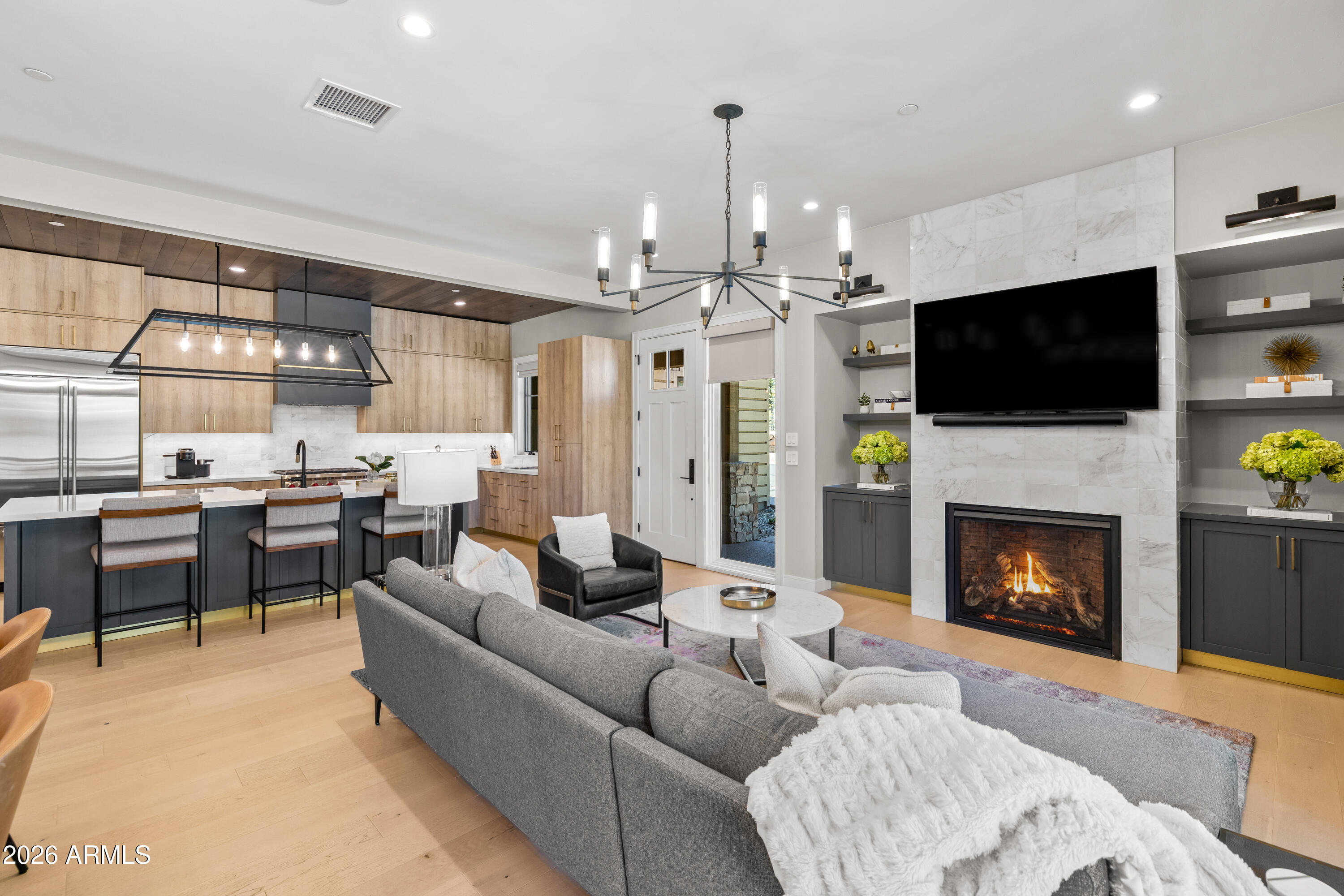 MOUNTAIN VISTA CONDOMINIUMS AT PINE CANYON - Residential
