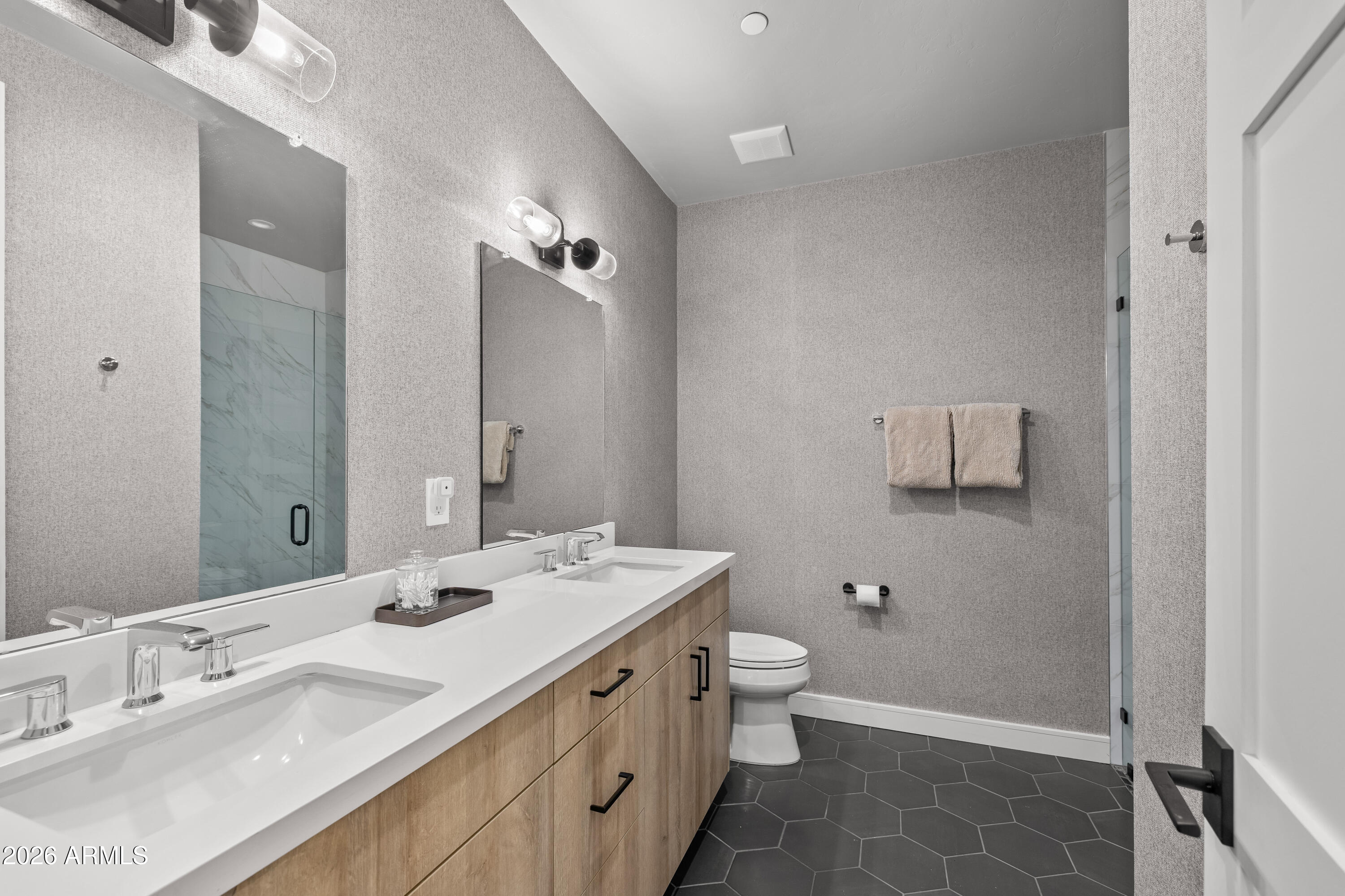 MOUNTAIN VISTA CONDOMINIUMS AT PINE CANYON - Residential