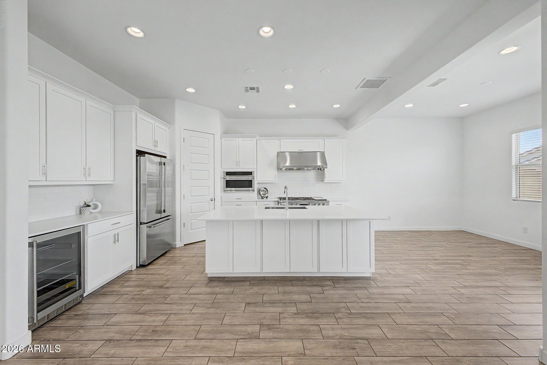 DOBBINS VILLAGE - Residential