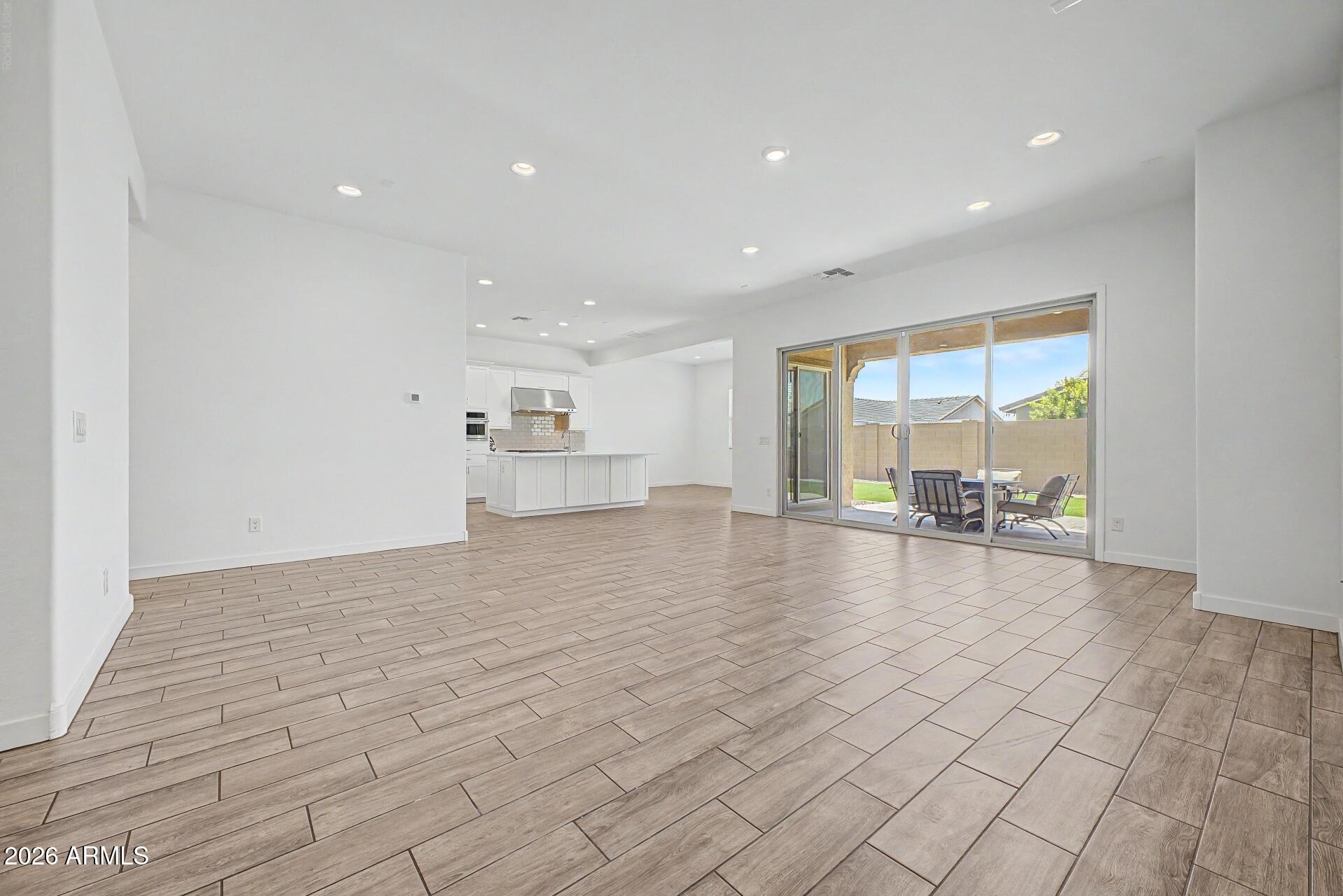 DOBBINS VILLAGE - Residential