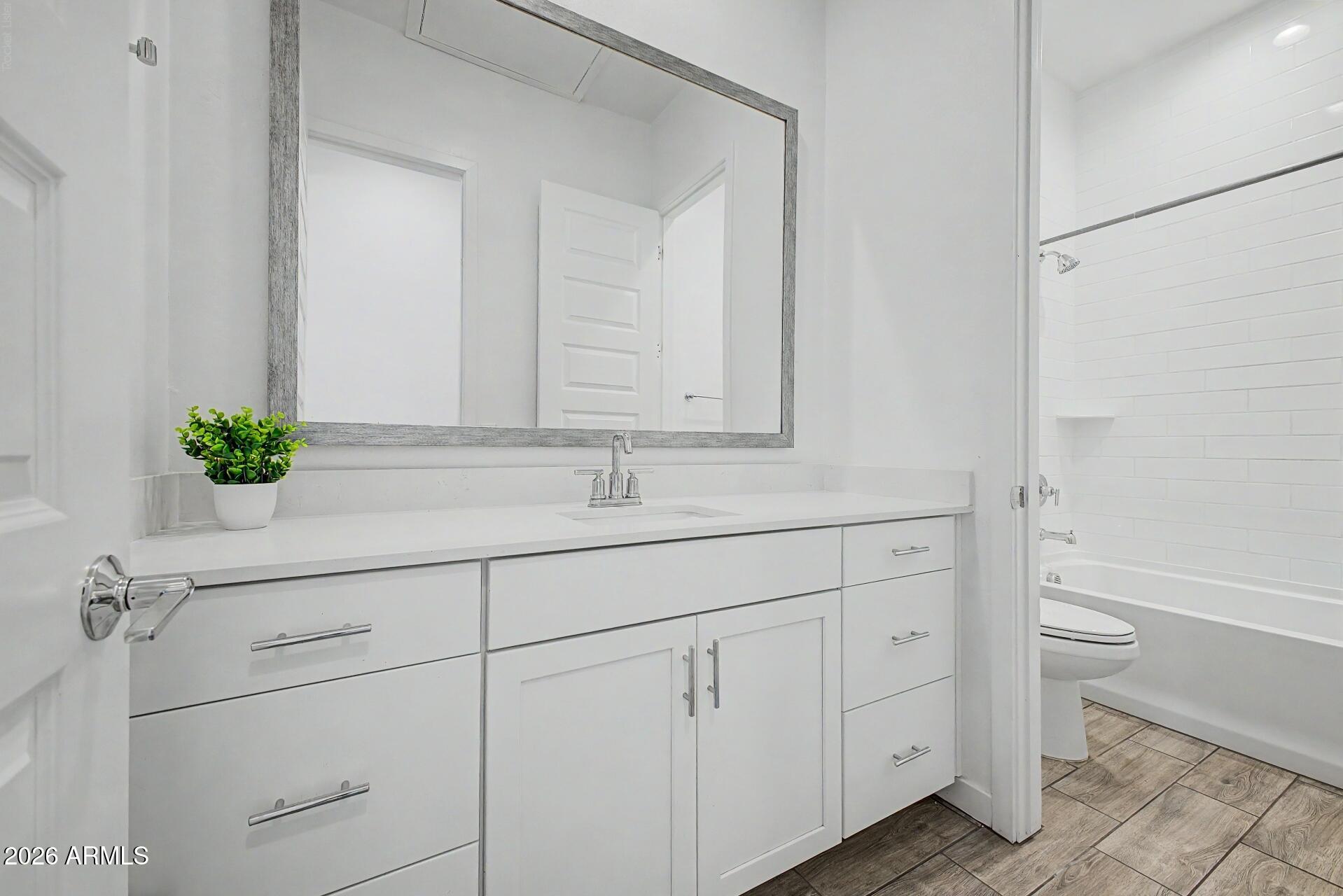 DOBBINS VILLAGE - Residential