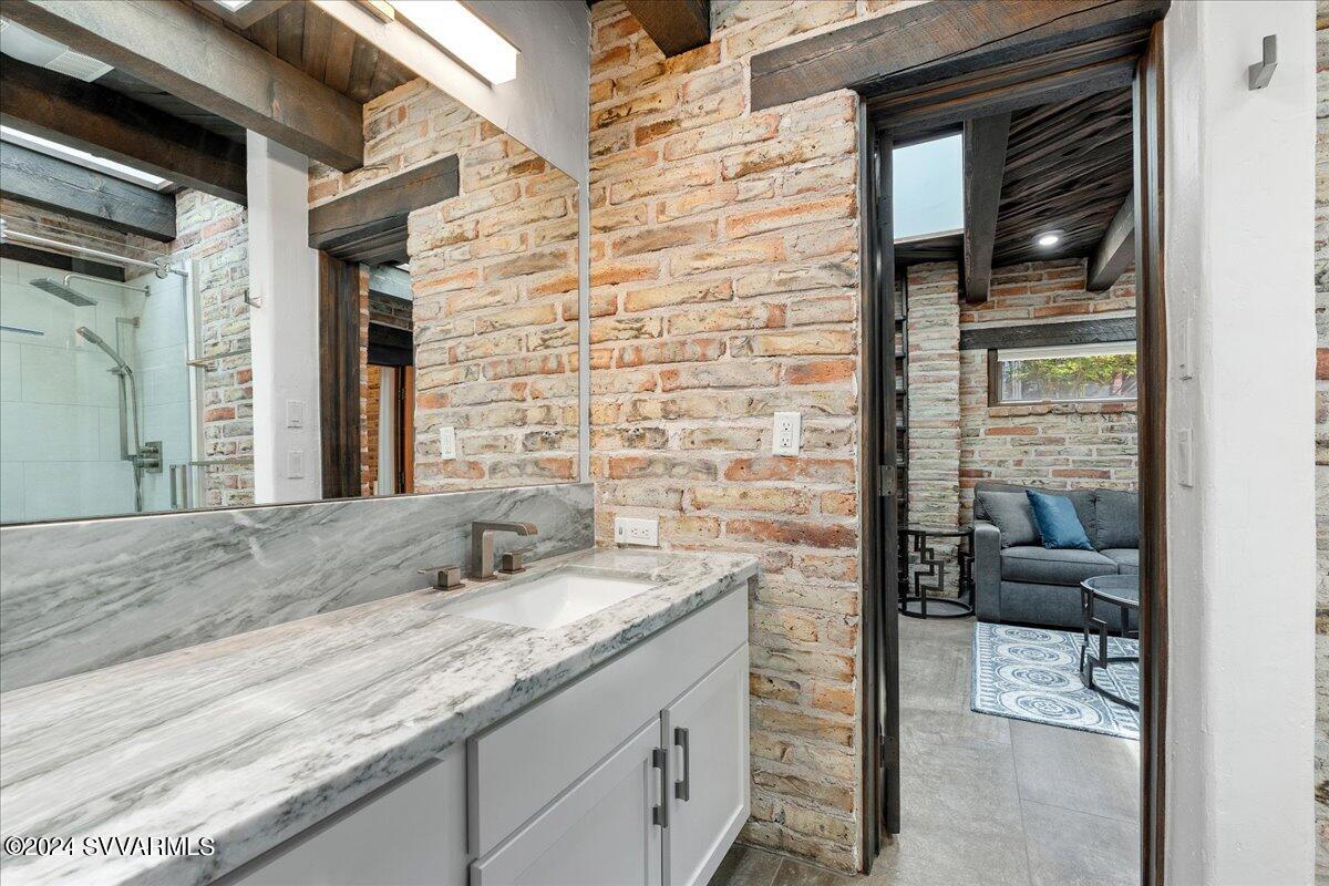 Shadow Rock - Residential