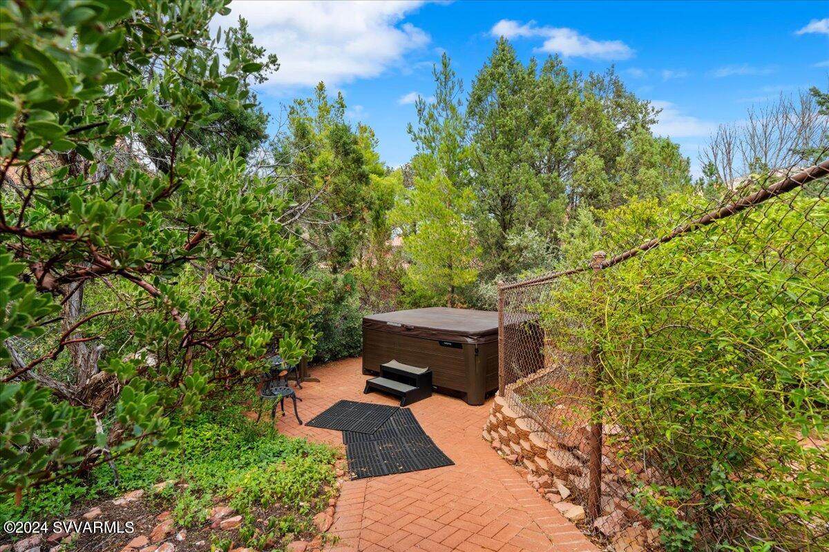 Shadow Rock - Residential