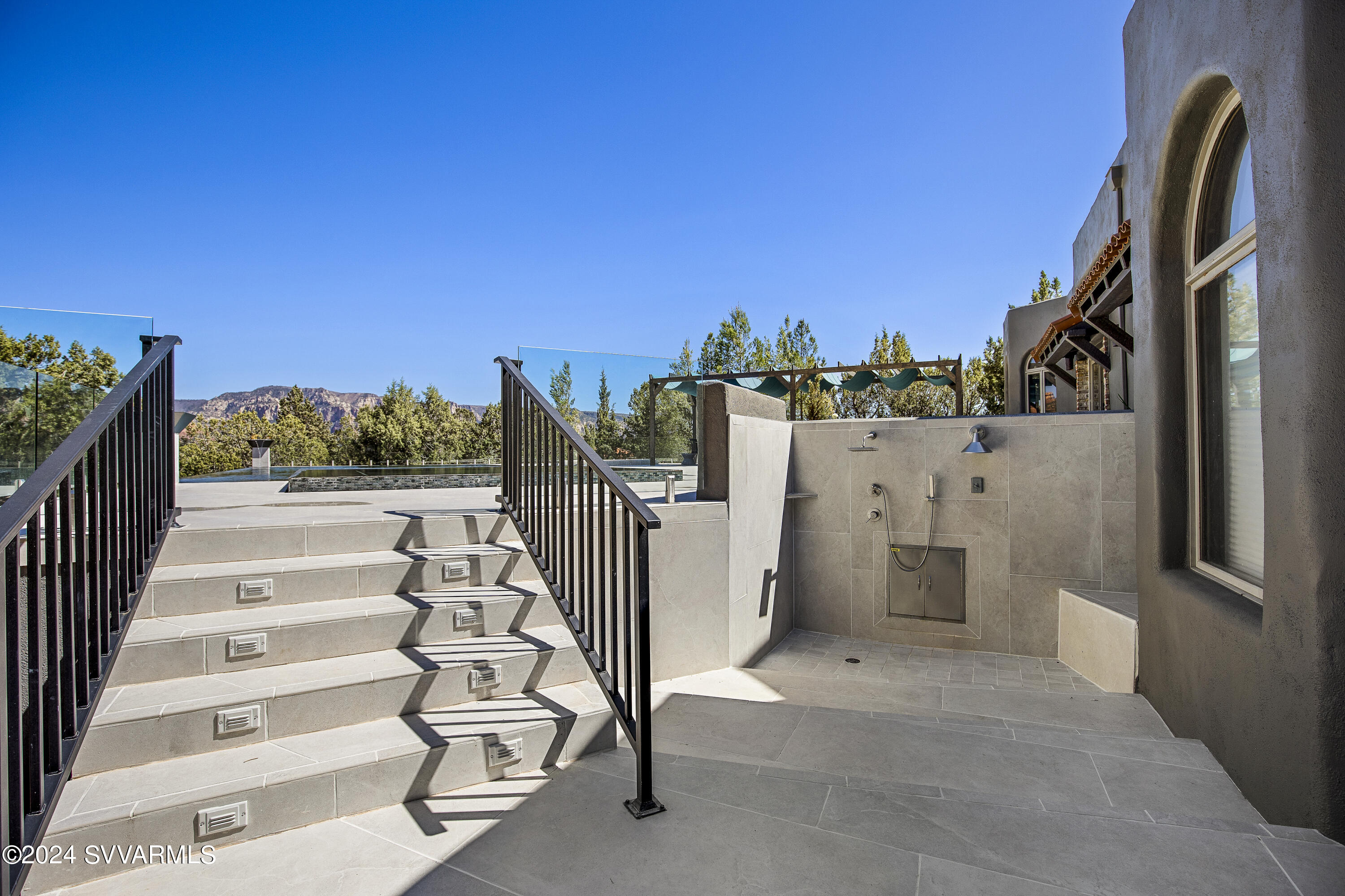Shadow Rock - Residential