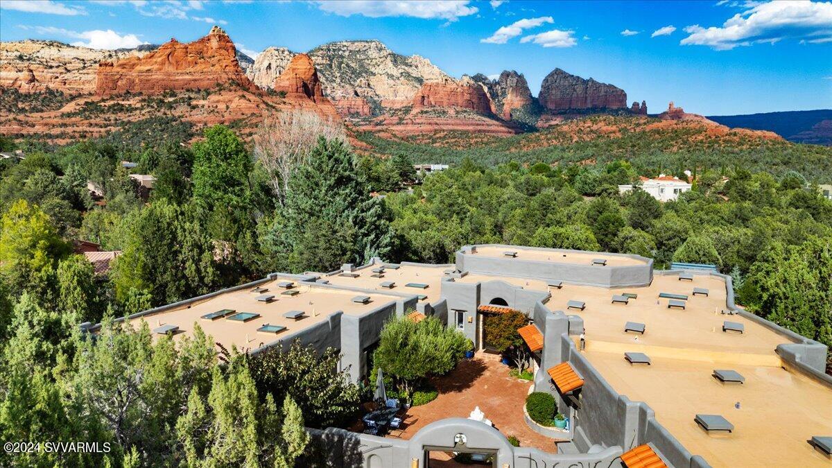 Shadow Rock - Residential