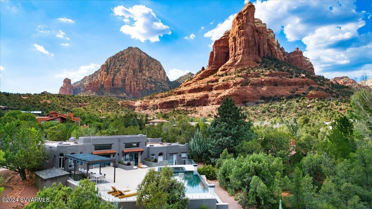 Shadow Rock - Residential