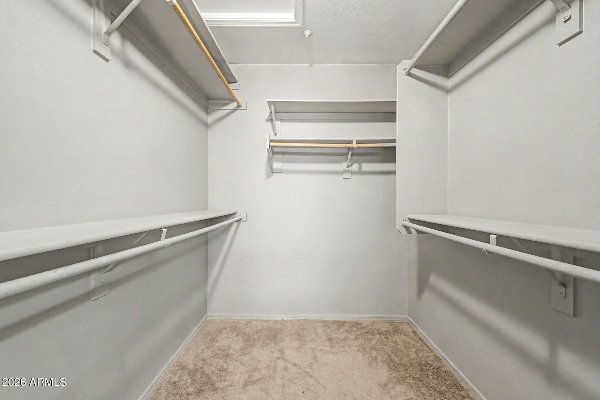 DIAMANTE DEL LAGO - Residential