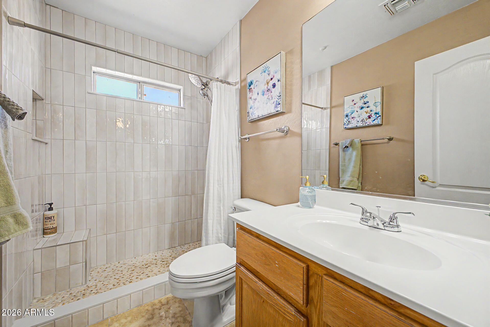 DIAMANTE DEL LAGO - Residential