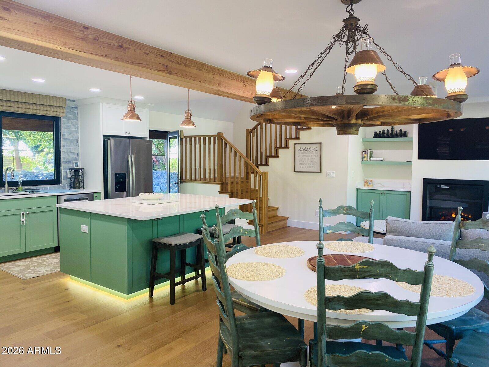 METES AND BOUNDS - Residential