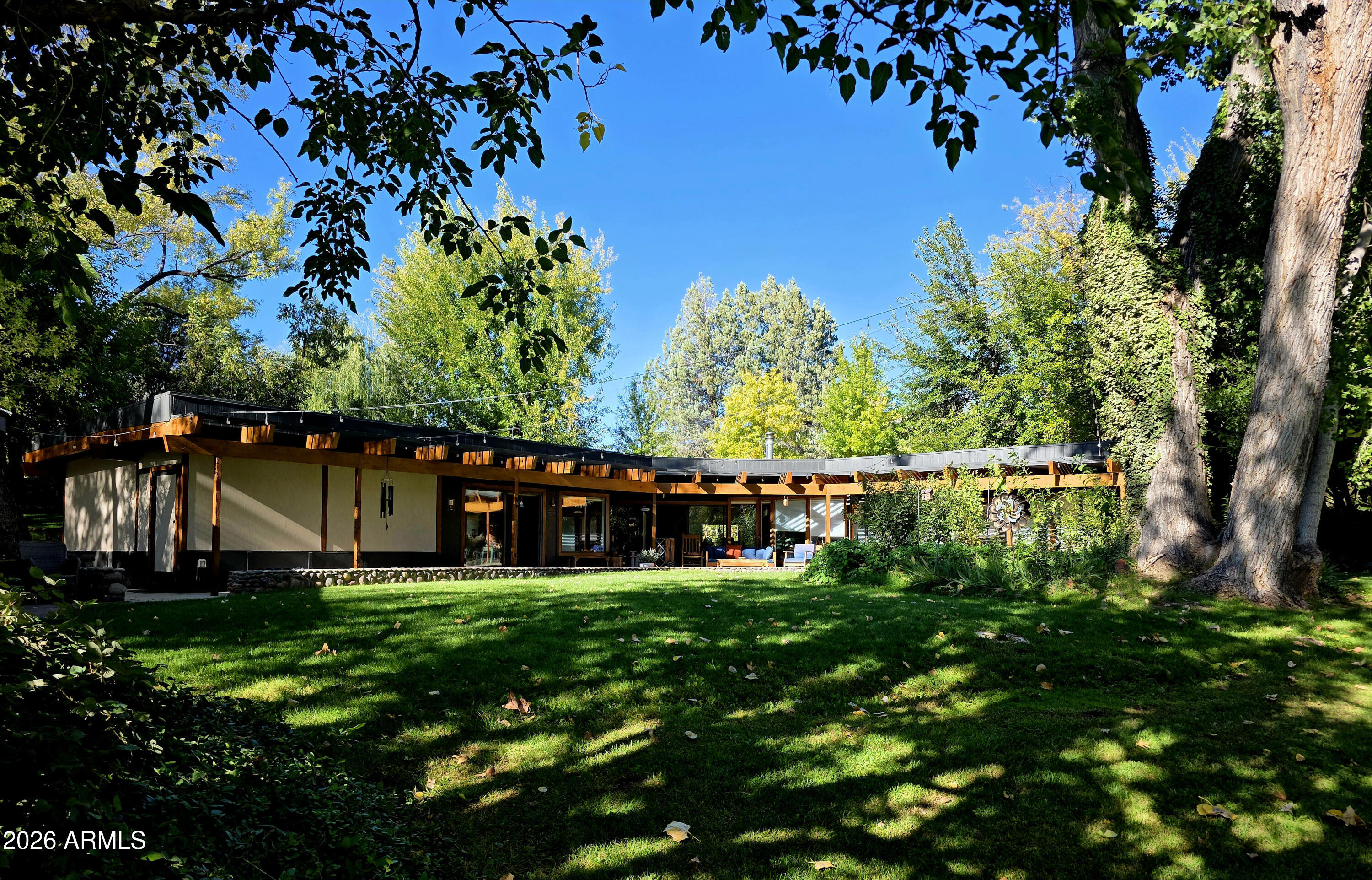 METES AND BOUNDS - Residential