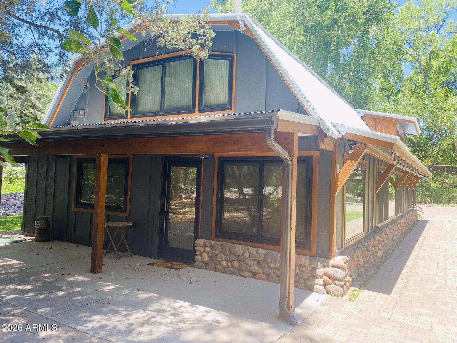 METES AND BOUNDS - Residential
