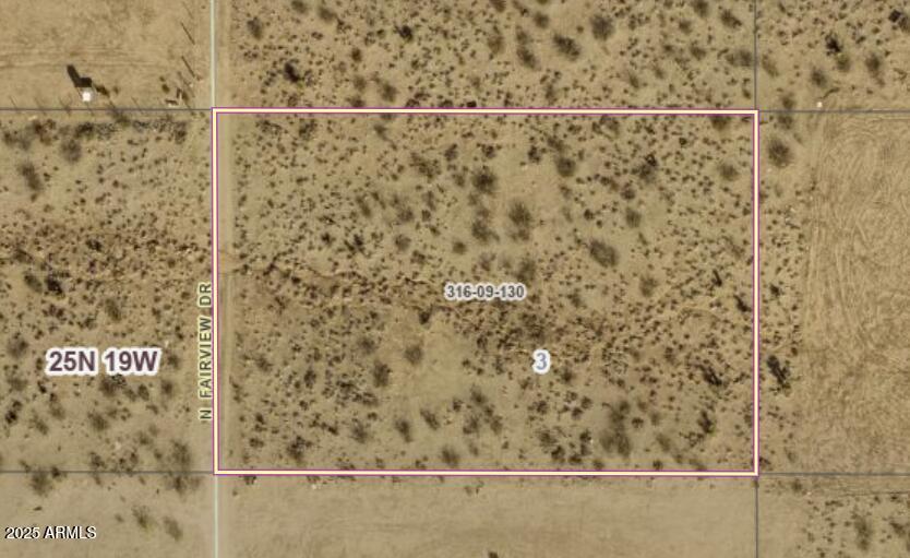 Flat Lot with stunning Views-Dolan Springs
Discover the perfect canvas for your dream property! This beautiful flat lot, spanning over one acre, offers stunning panoramic views and endless possibilities. Located in the peaceful and scenic area of Dolan Springs, this is your chance to make this rural paradise your own.
Dolan Springs is a charming community with essential amenities, making it the ideal blend of country living with convenient access to everyday needs.
This property is perfectly positioned for outdoor enthusiasts. Enjoy easy access to incredible recreation opportunities, including Lake Mead, the Grand Canyon, and countless national preserve lands, offering hiking, boating, camping, and wildlife. 
Seller Related to Listing agent