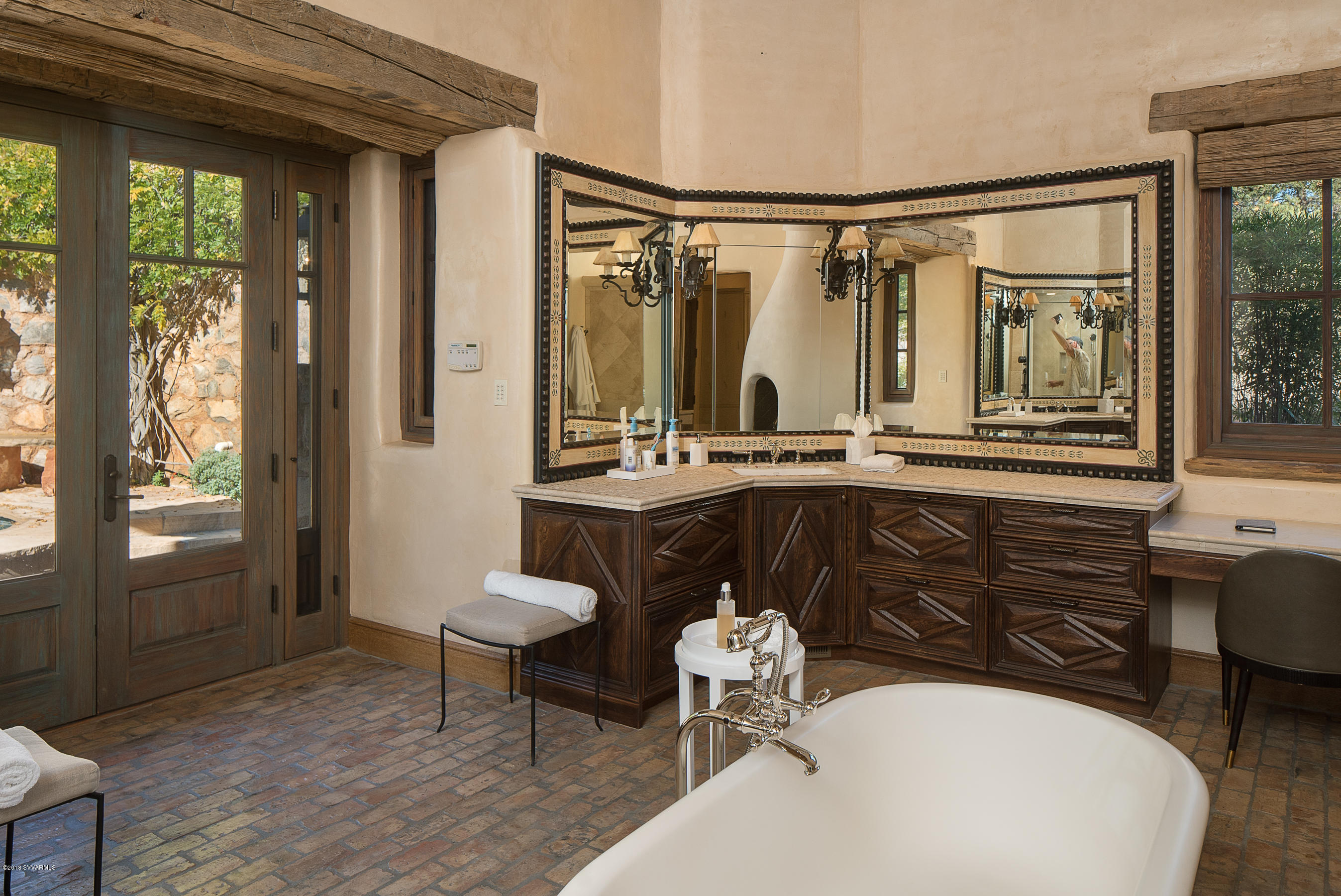 Seven Canyons - Residential