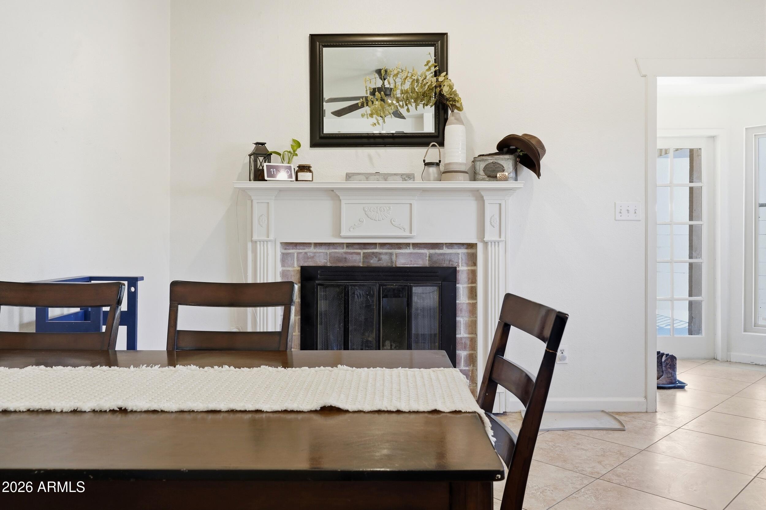 BRIDGEPORTE - Residential