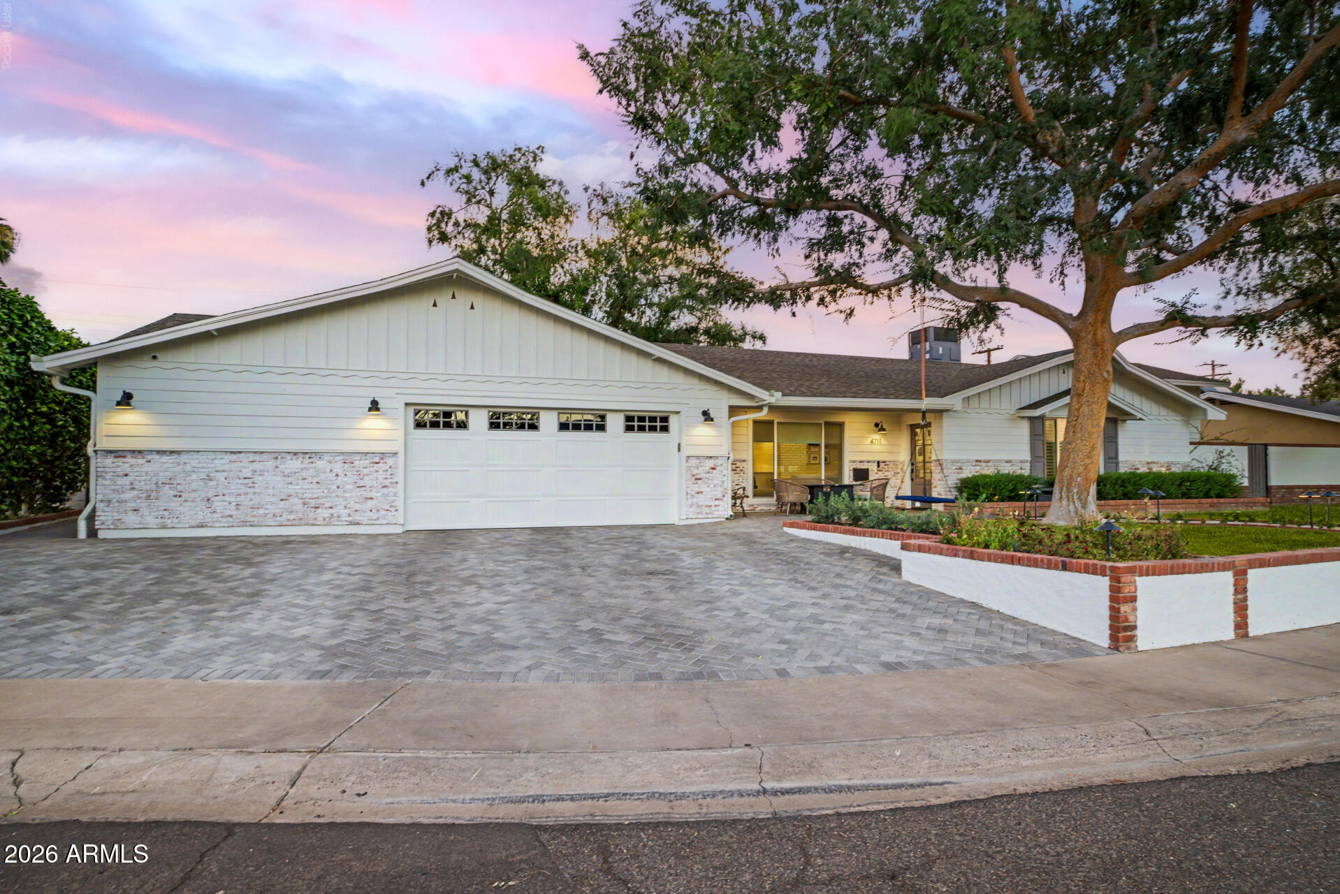 CAMELBACK DEL ESTE 2 - Residential