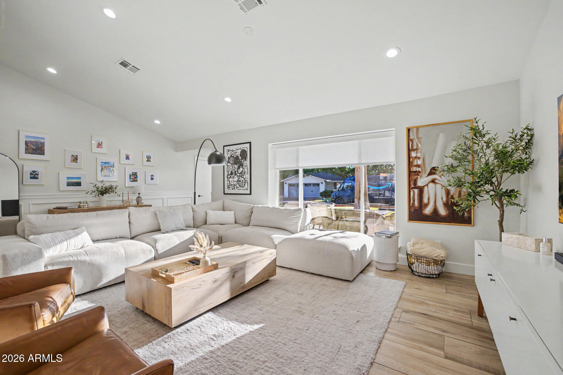 CAMELBACK DEL ESTE 2 - Residential