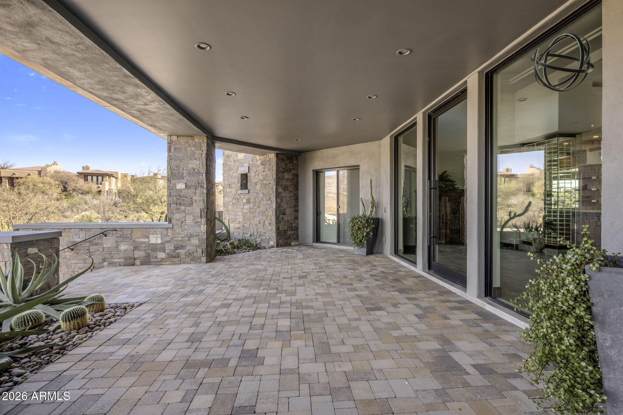 DESERT MOUNTAIN - Residential