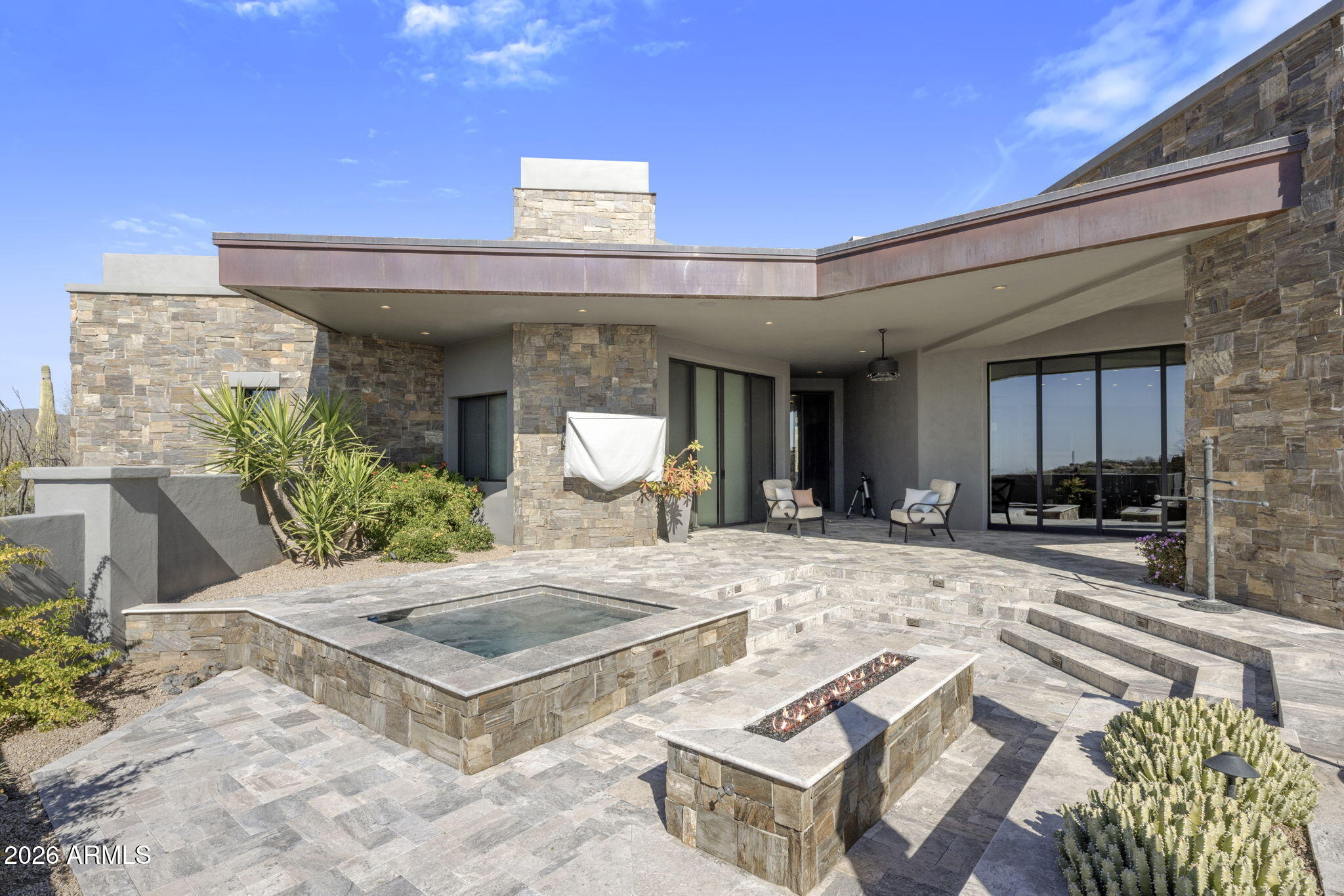 DESERT MOUNTAIN - Residential