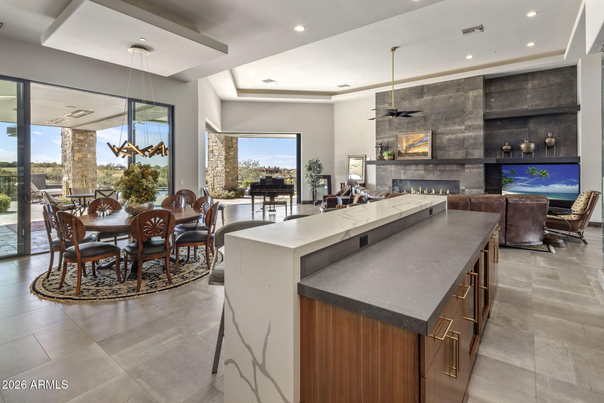 DESERT MOUNTAIN - Residential