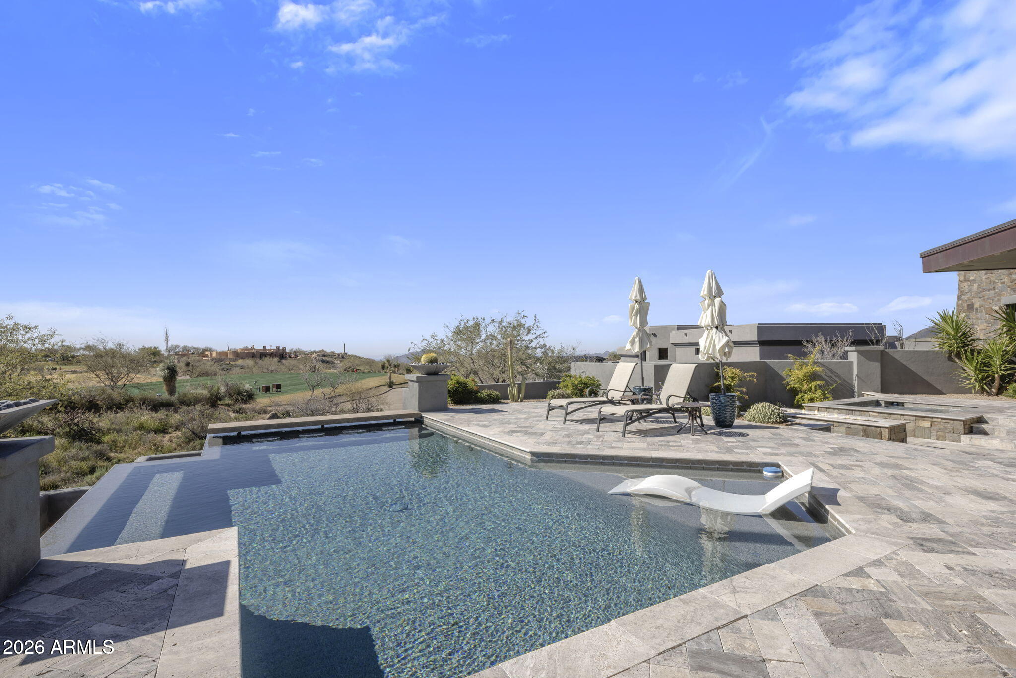 DESERT MOUNTAIN - Residential