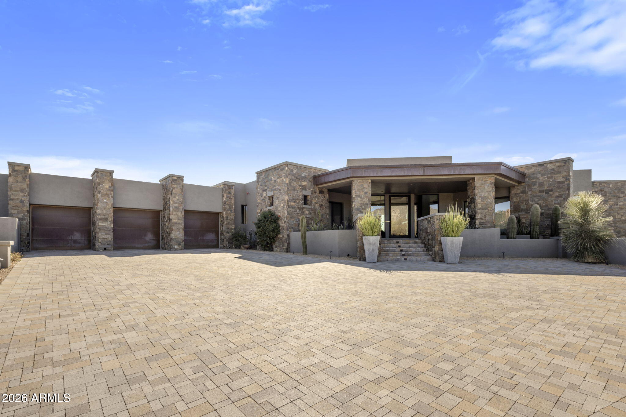 DESERT MOUNTAIN - Residential