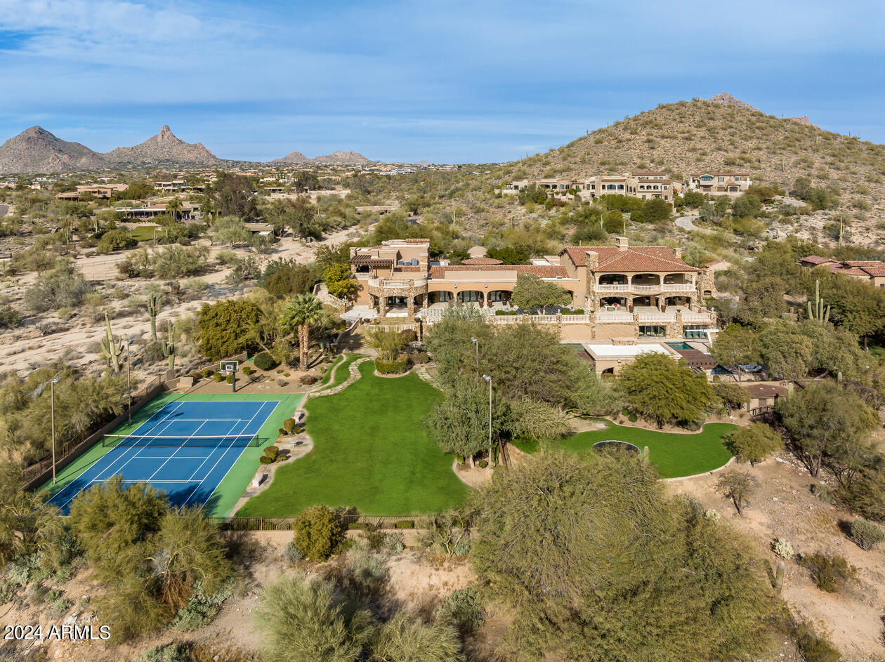 CANYON HEIGHTS - Residential