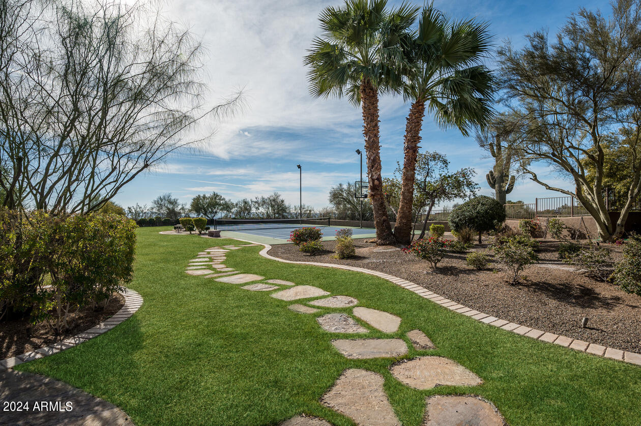 CANYON HEIGHTS - Residential