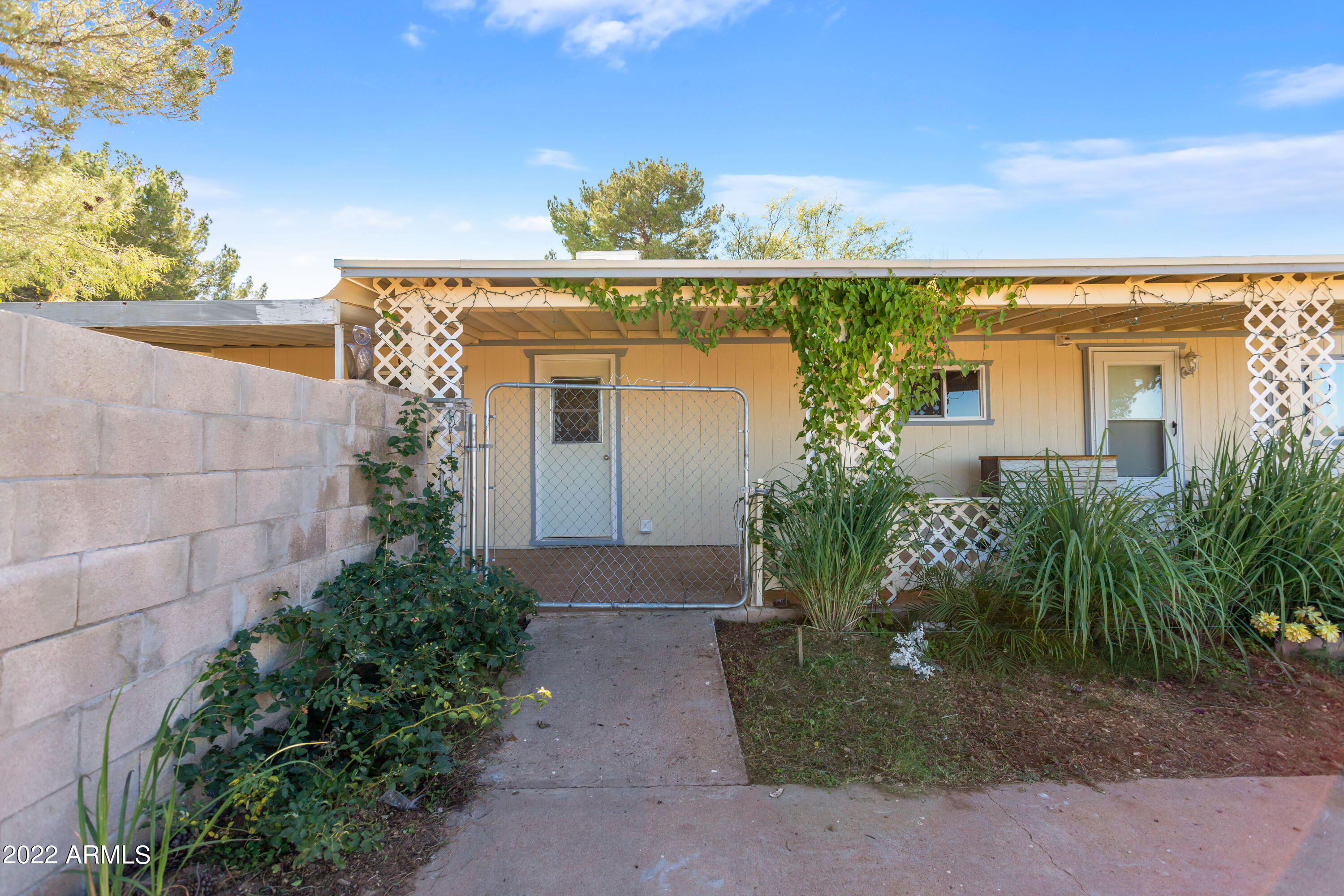 PRICE REDUCED!!! Come live life to the fullest in this beautifully remodeled home in Golden Acres! Brand new flooring, windows, exterior doors, resealed roof, new water heater, new granite countertop in bathroom, new light fixtures, new kitchen cabinets, walls and ceilings restored and freshly repainted, cooling and heating fully repaired... everything's already been done for you! Enjoy mountain views from this beautiful yard on a corner lot. Come see this gem before it's gone!