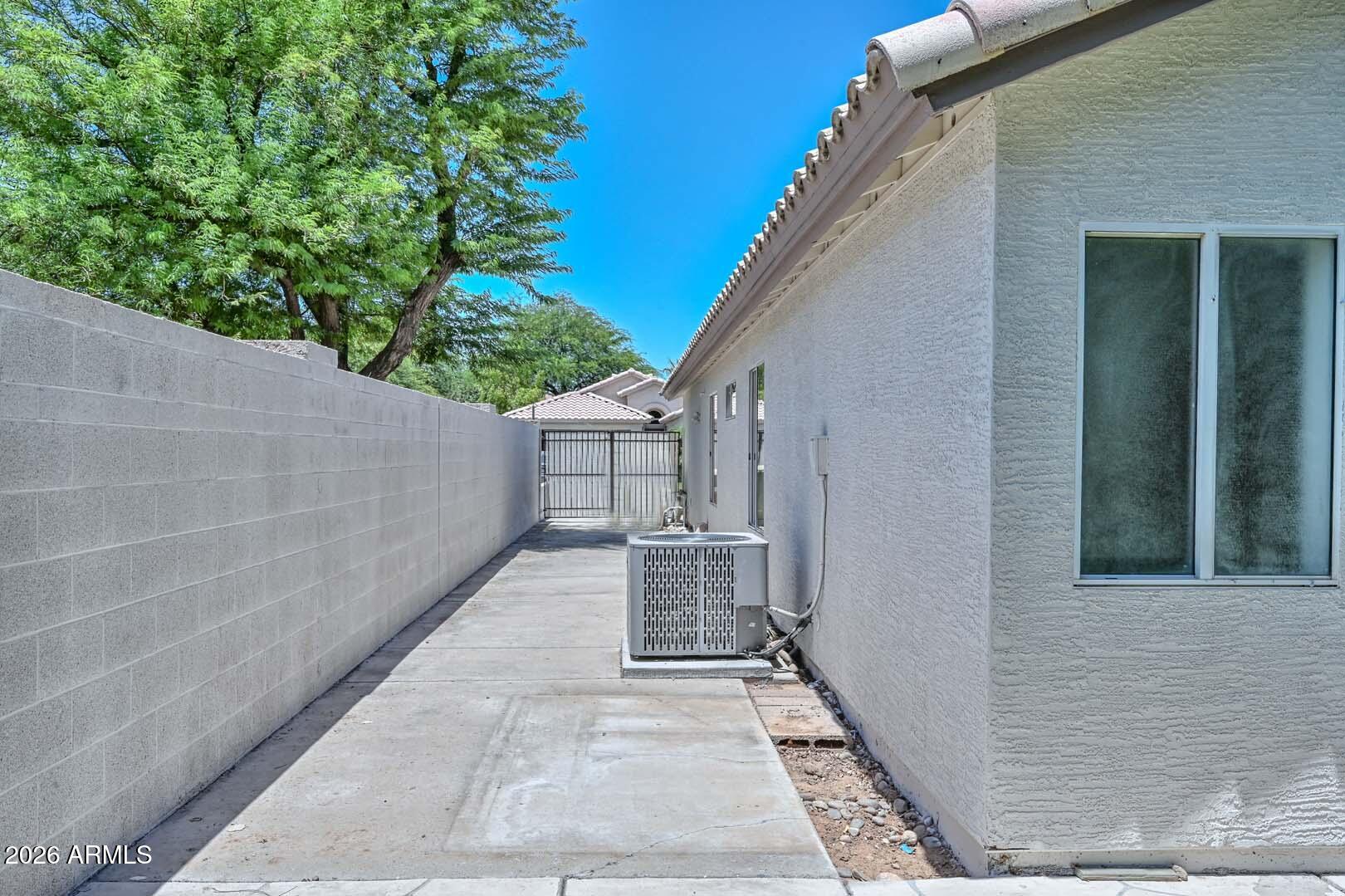 PARCEL 9 AT ARROWHEAD RANCH - Residential