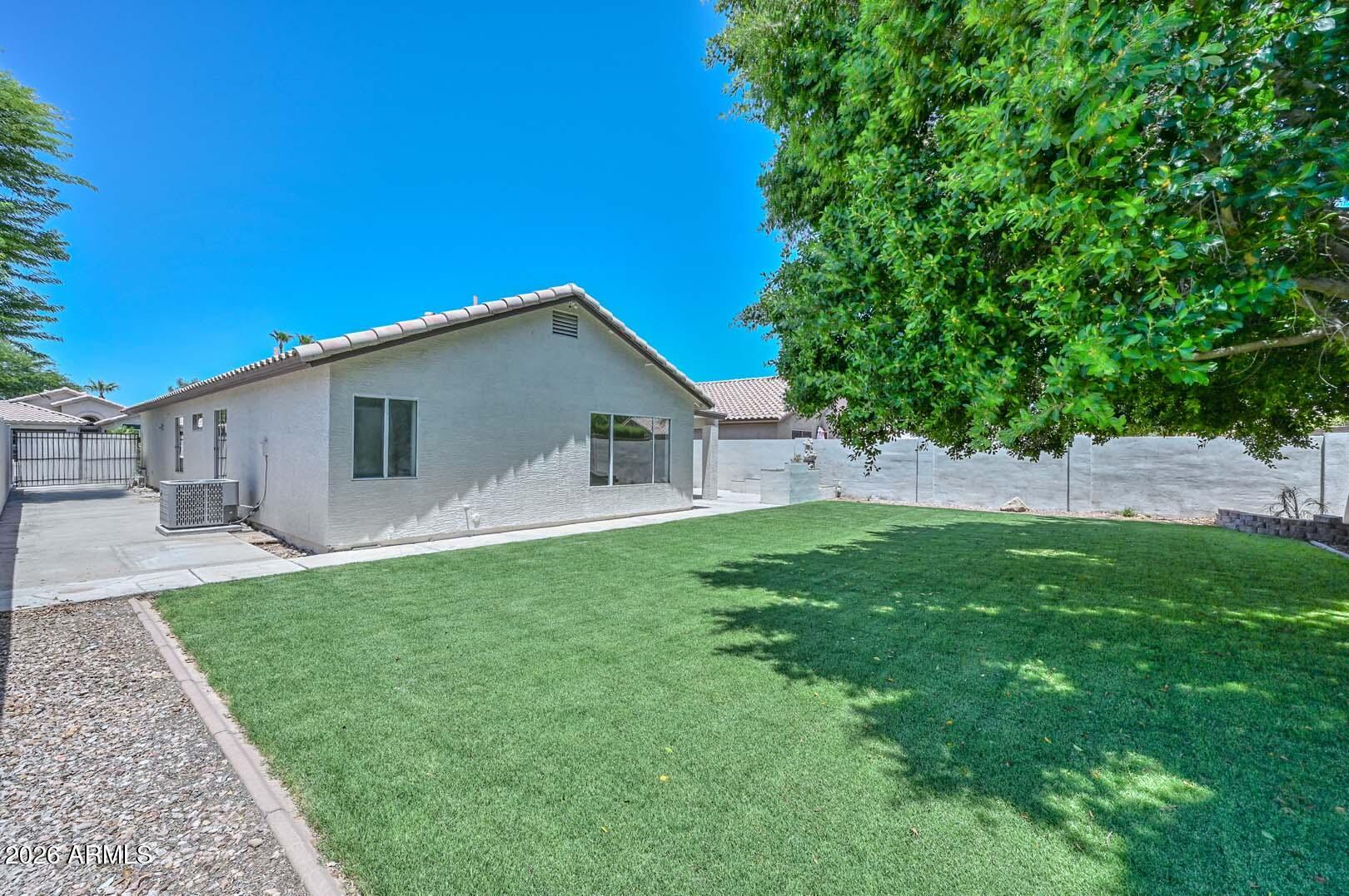 PARCEL 9 AT ARROWHEAD RANCH - Residential