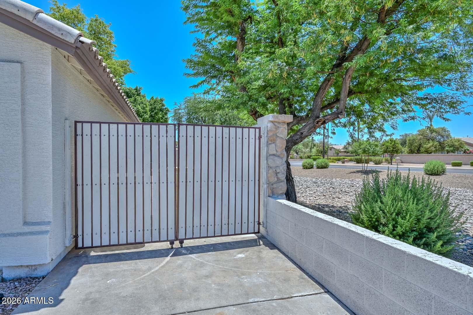 PARCEL 9 AT ARROWHEAD RANCH - Residential