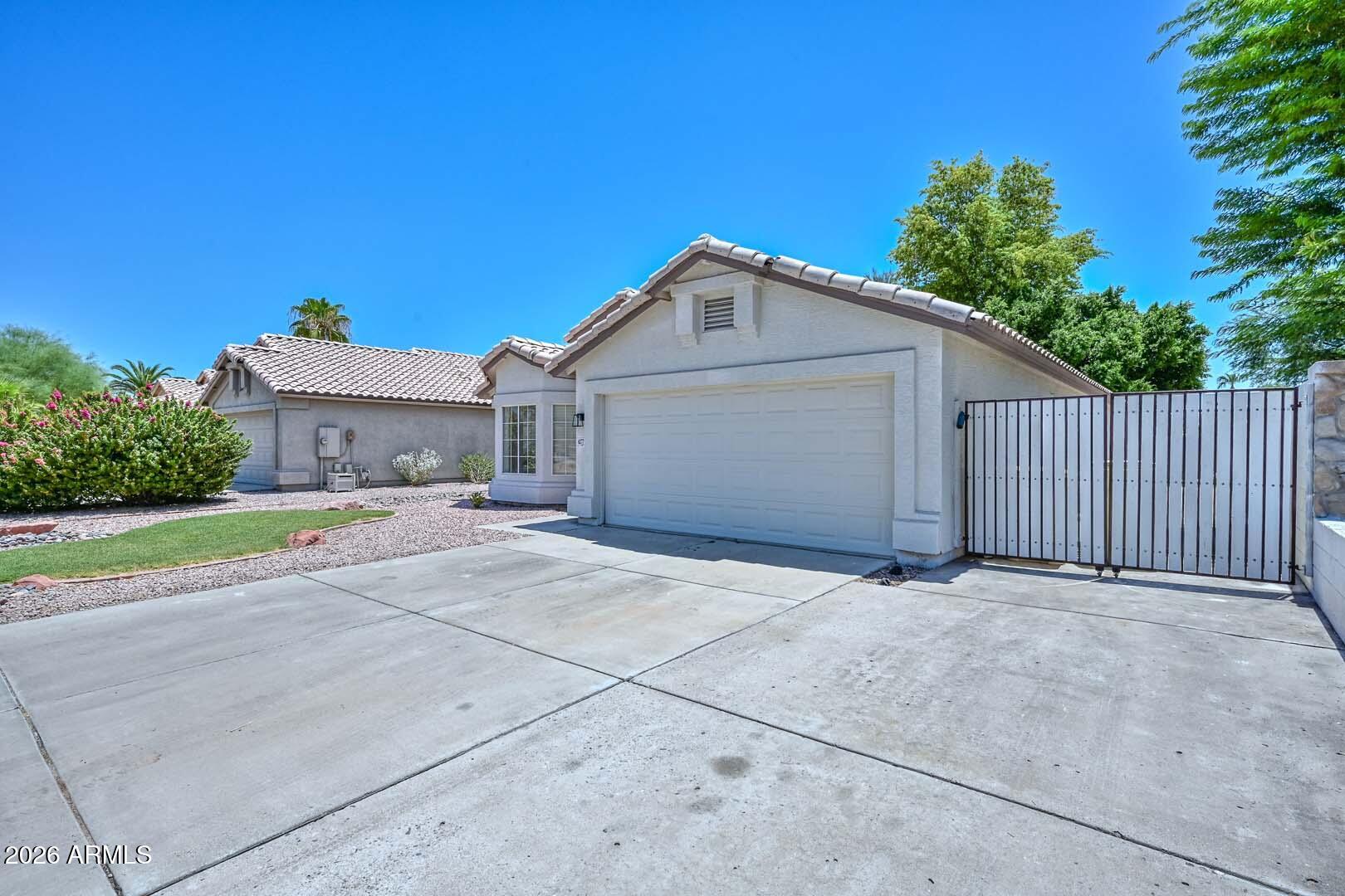 PARCEL 9 AT ARROWHEAD RANCH - Residential