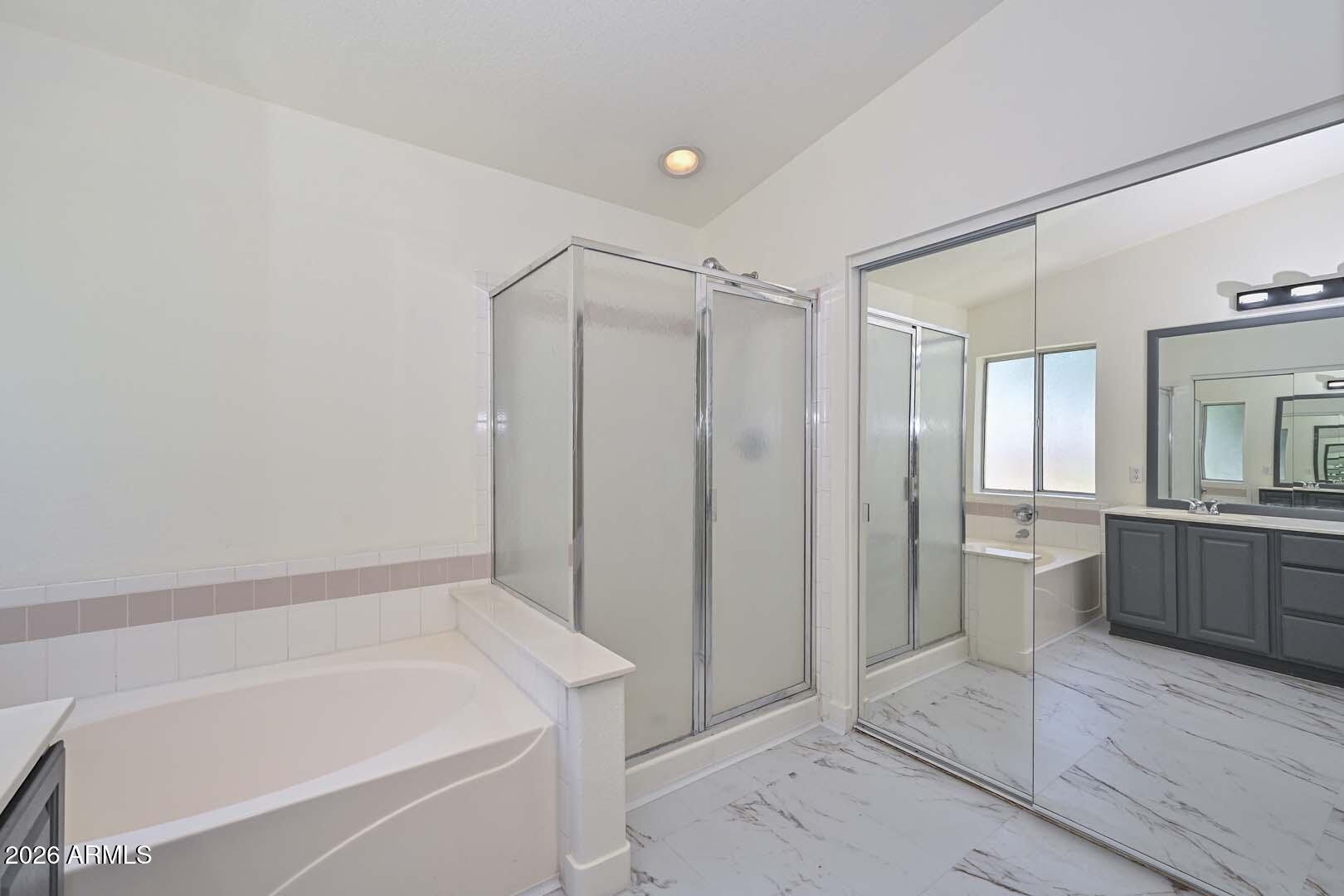 PARCEL 9 AT ARROWHEAD RANCH - Residential