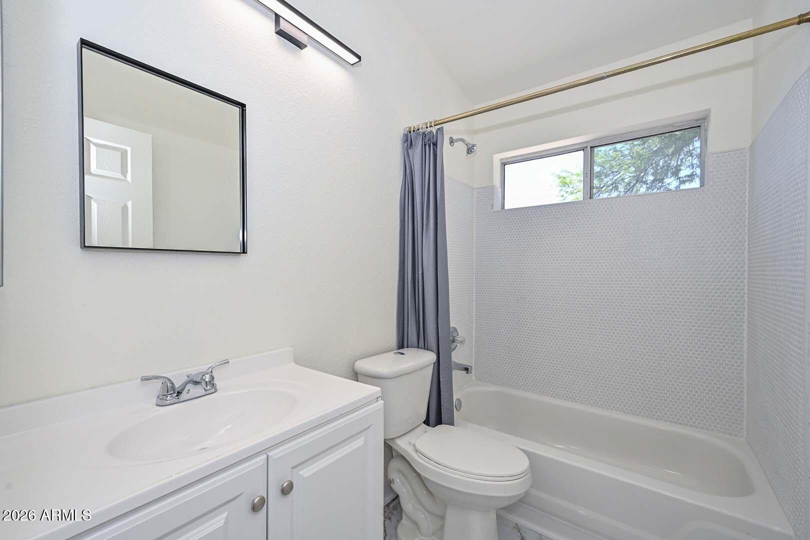 PARCEL 9 AT ARROWHEAD RANCH - Residential