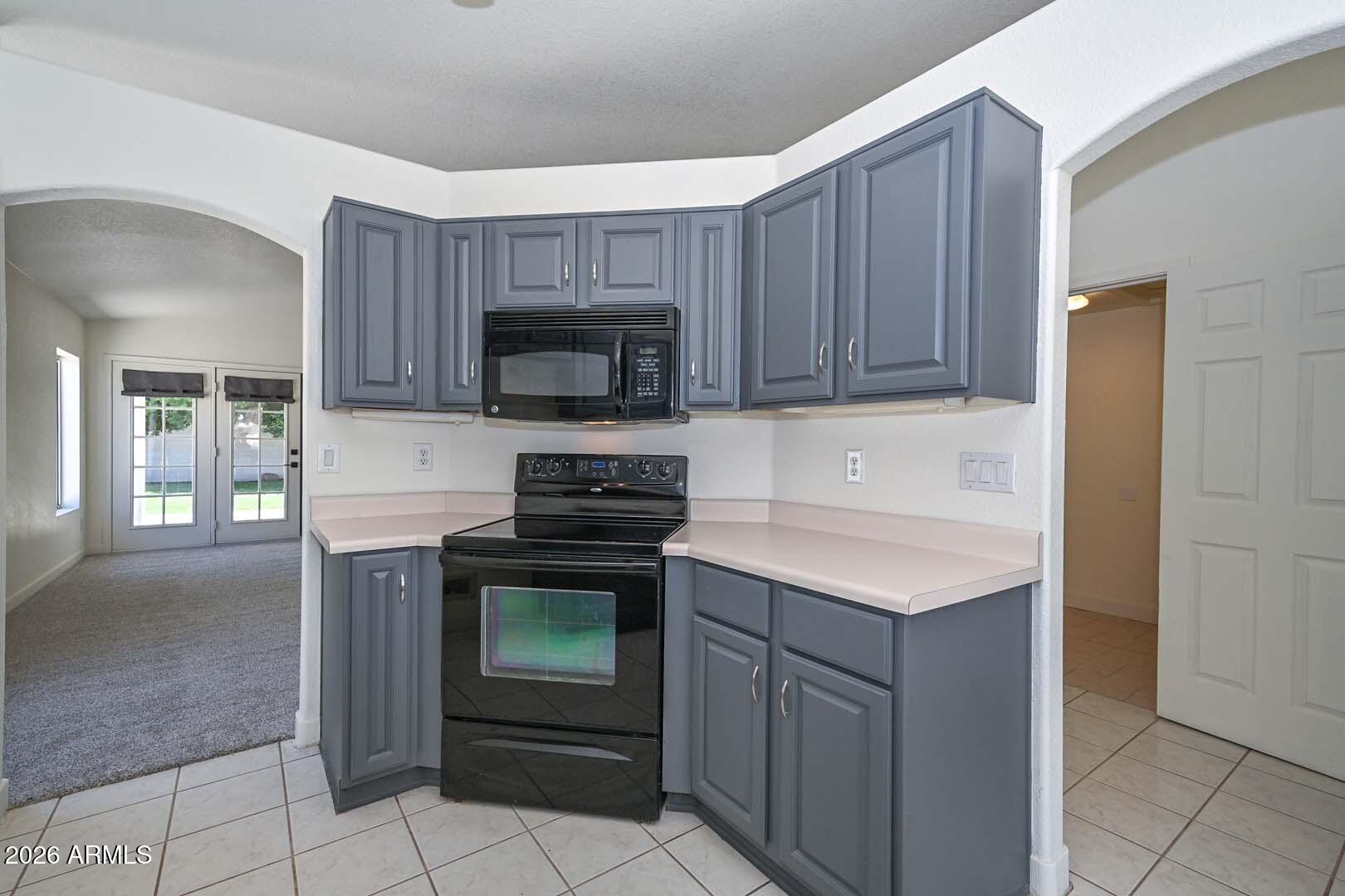 PARCEL 9 AT ARROWHEAD RANCH - Residential