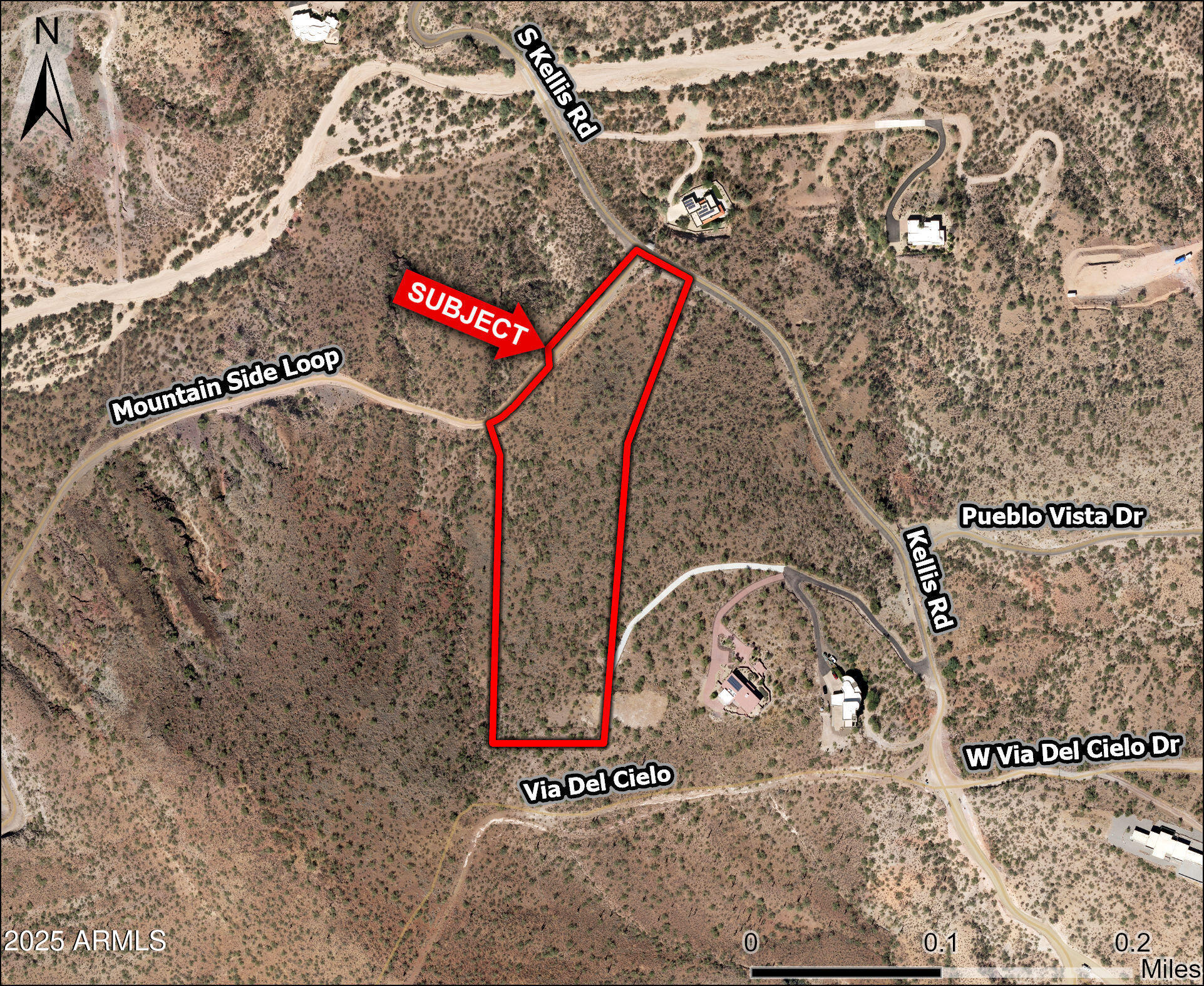 HIGHEST mountain peak in Wickenburg.

Paved access along incline to mountain peak already in place, a $100,000+ replacement value.

Power and well share in place.

One of one opportunity to own the best view in Wickenburg.

Extremely cheap price per acre allows for low land basis for mountain peak home, or excellent investment opportunity.