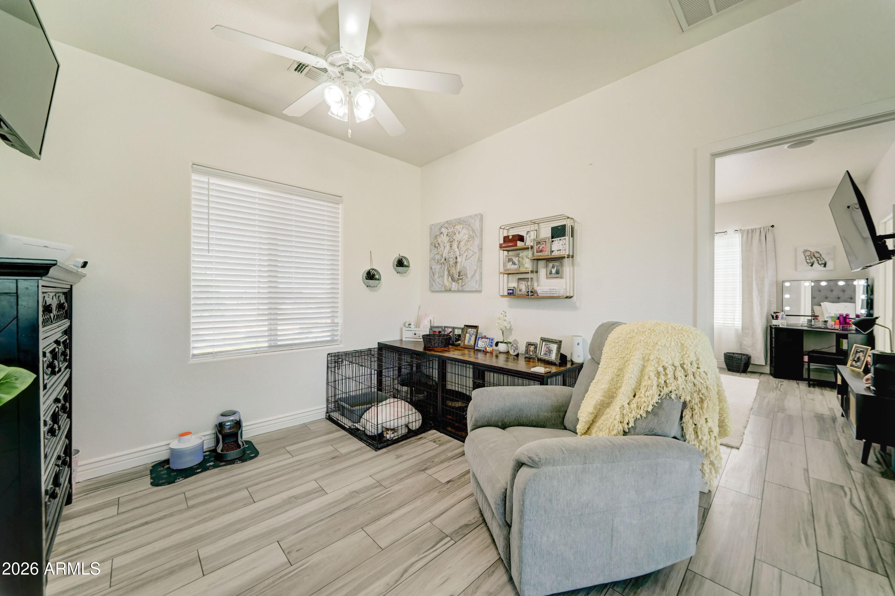 Signal Butte Manor - Residential