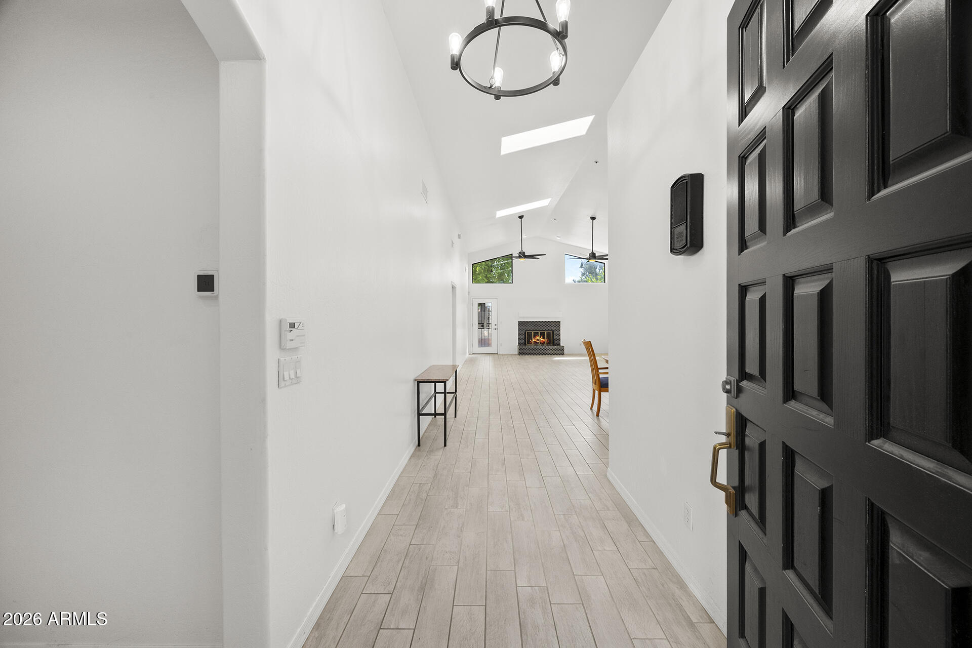 LAS PALOMAS - Residential Lease