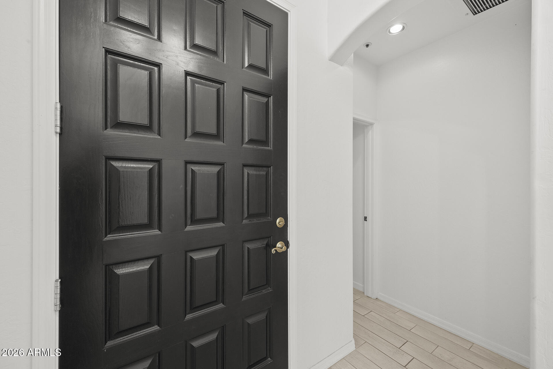 LAS PALOMAS - Residential Lease
