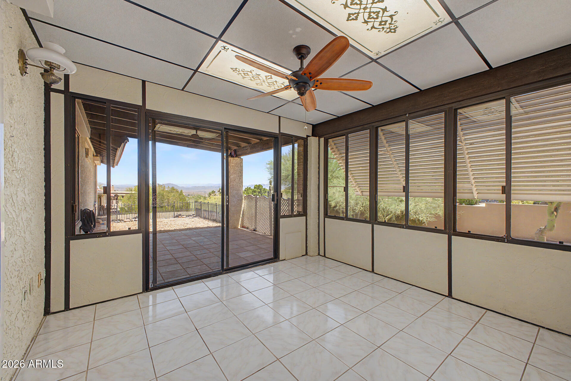 FOUNTAIN HILLS AZ 602B LOT 2425 BK 1 - Residential