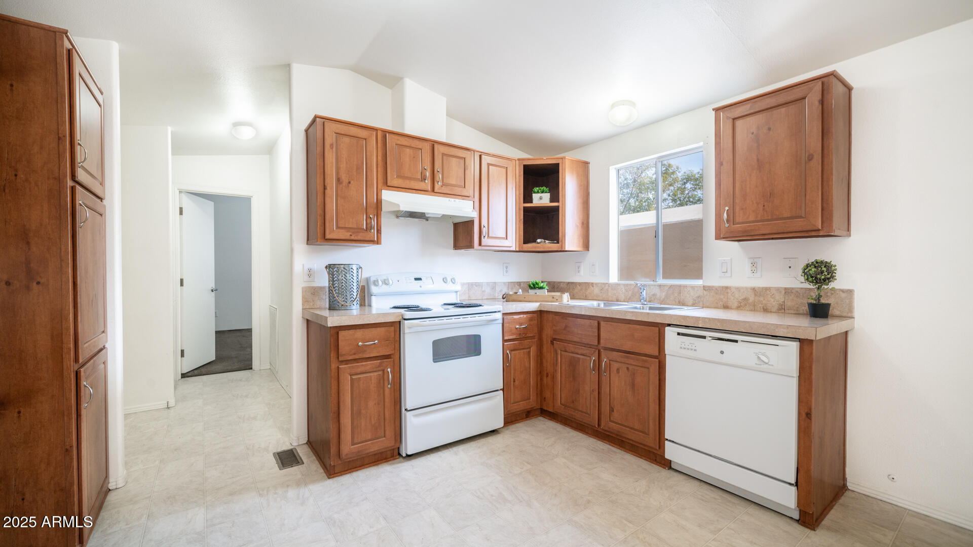 Sunshine Valley - Residential