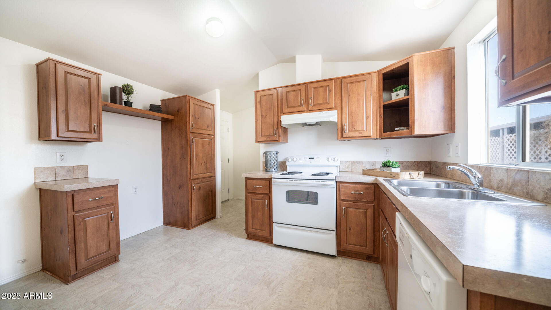 Sunshine Valley - Residential