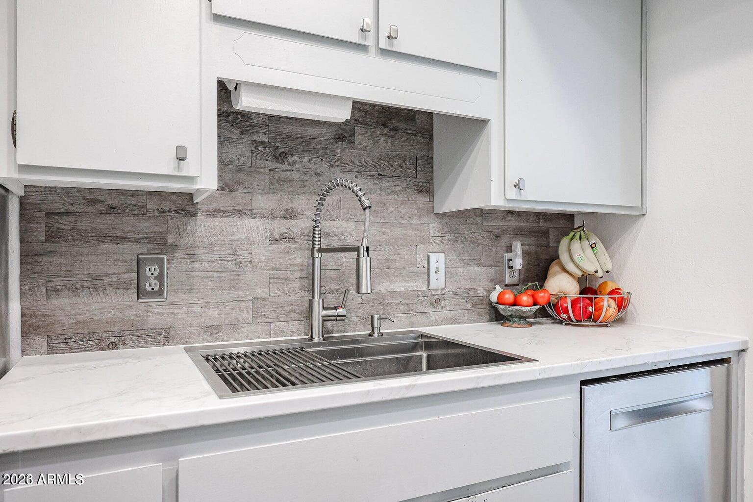 LITCHFIELD PARK - Residential Lease